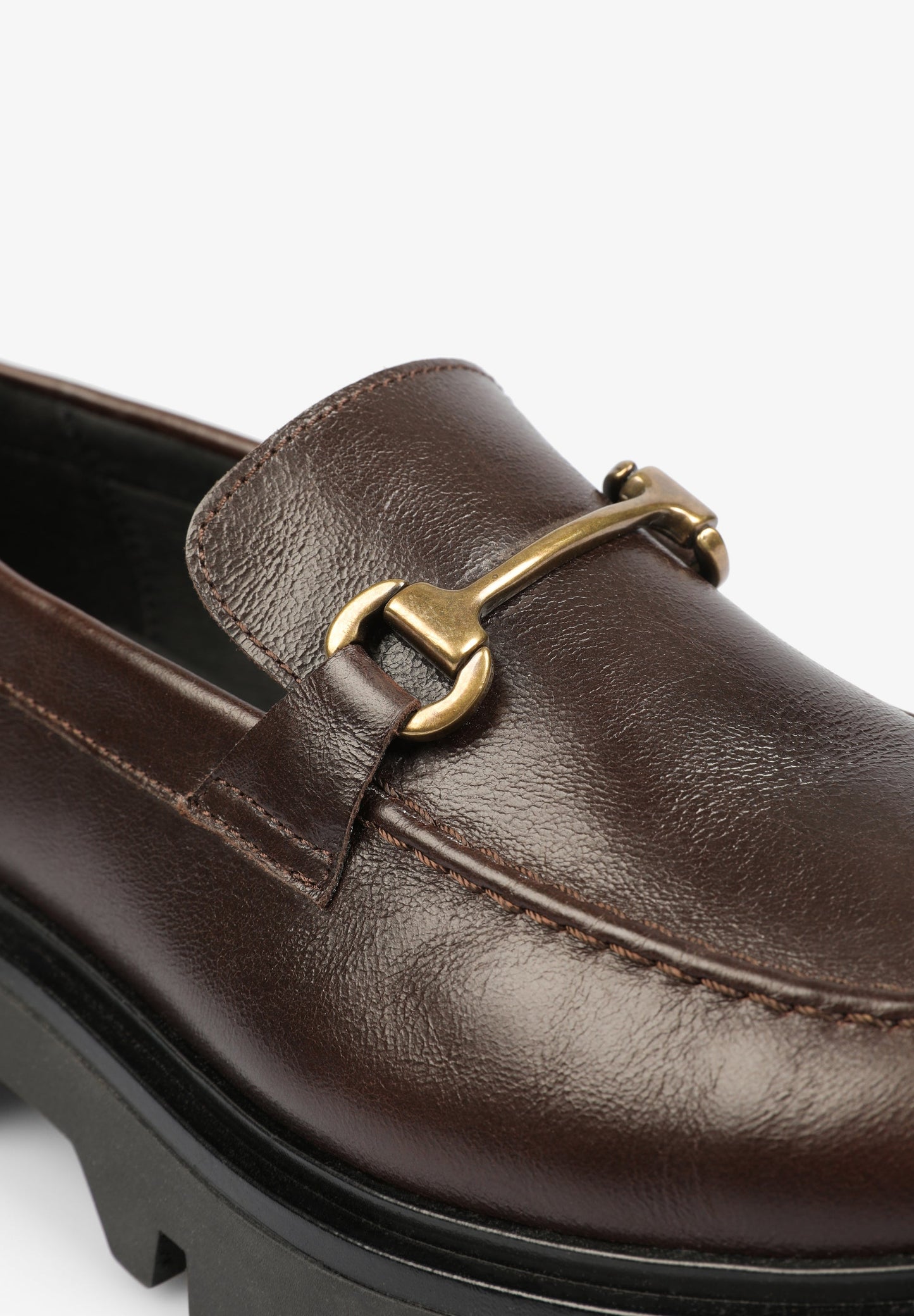 LEATHER LOAFERS