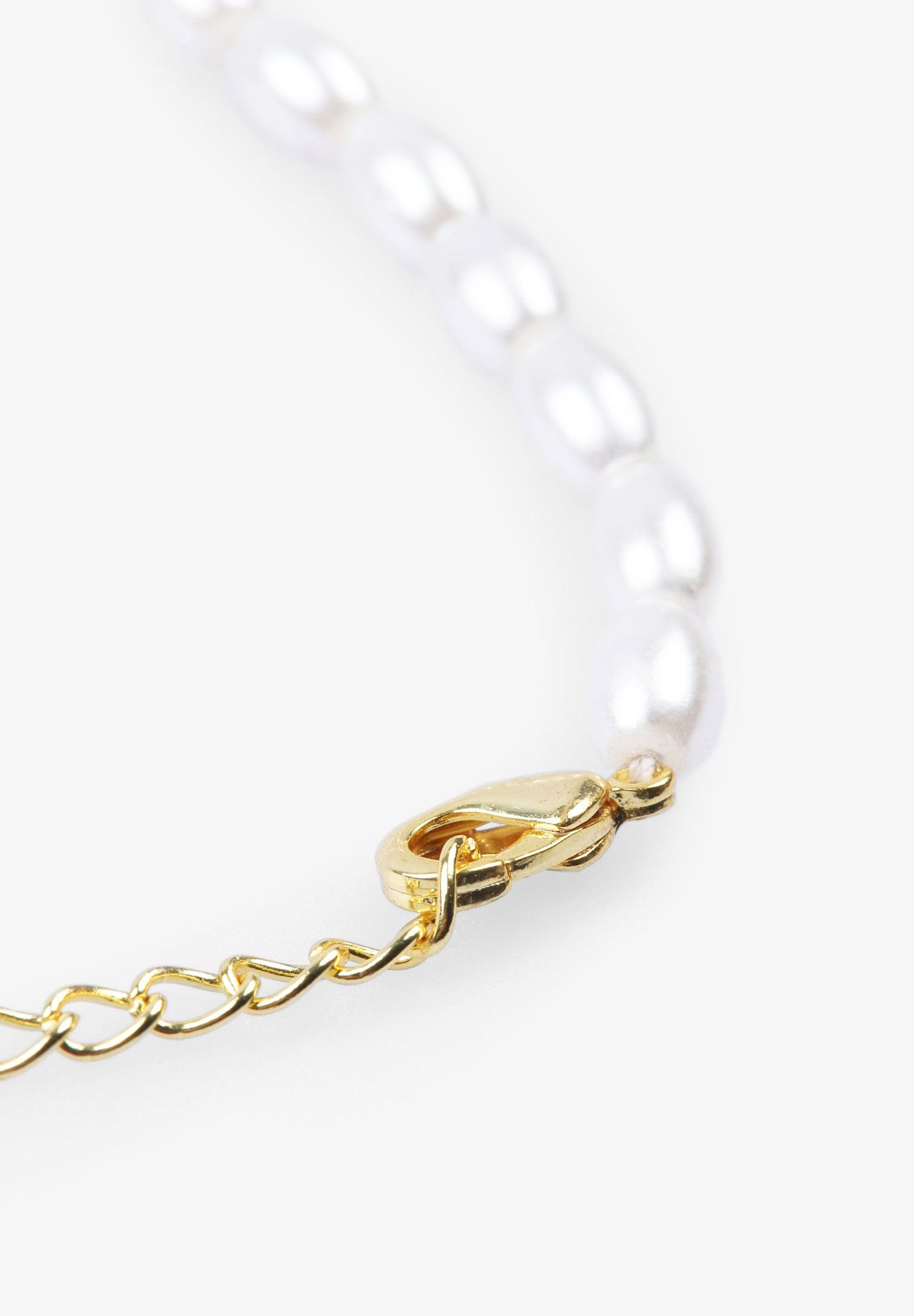 BEAD AND SKULL NECKLACE