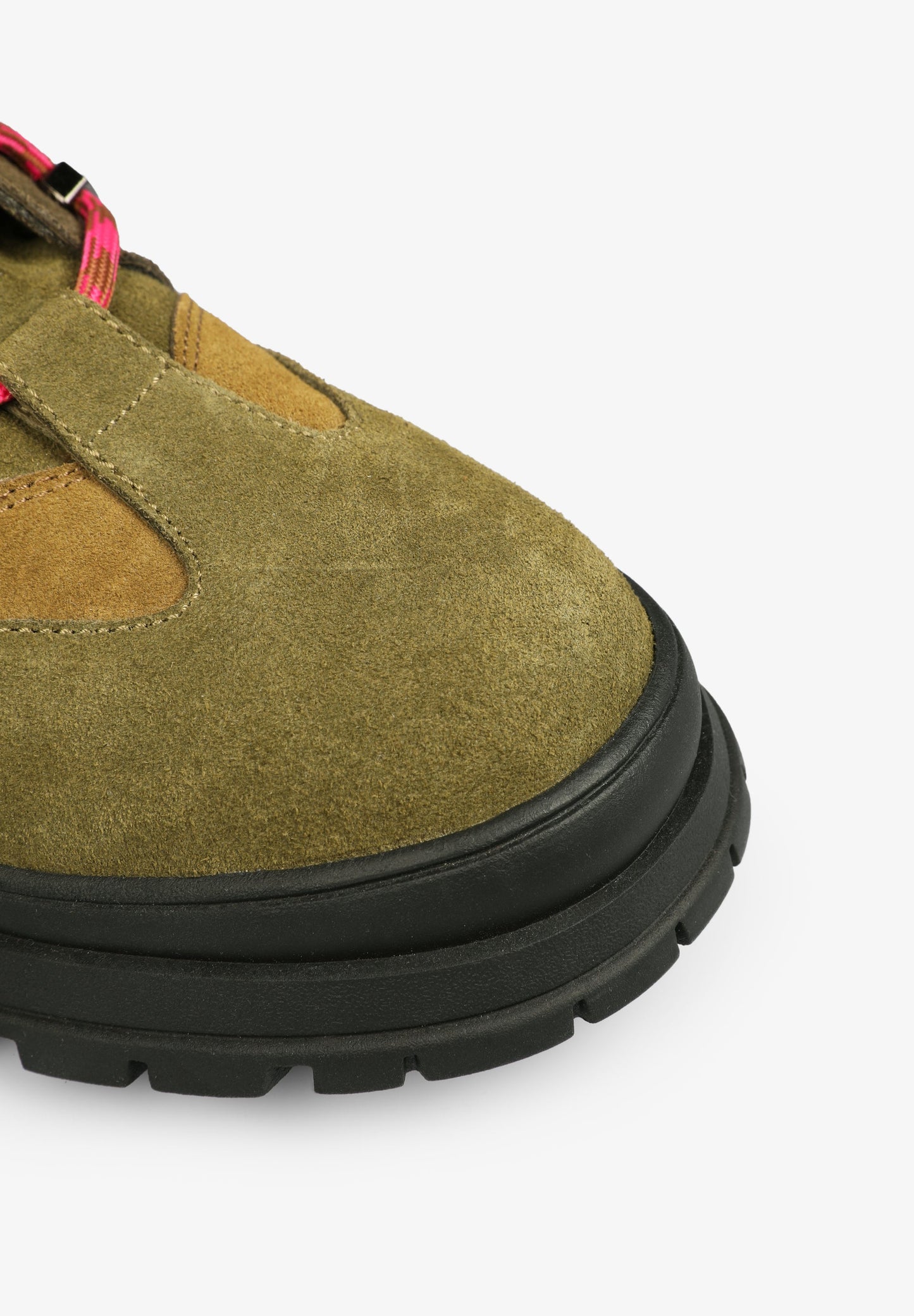 LEATHER HIKING BOOTS