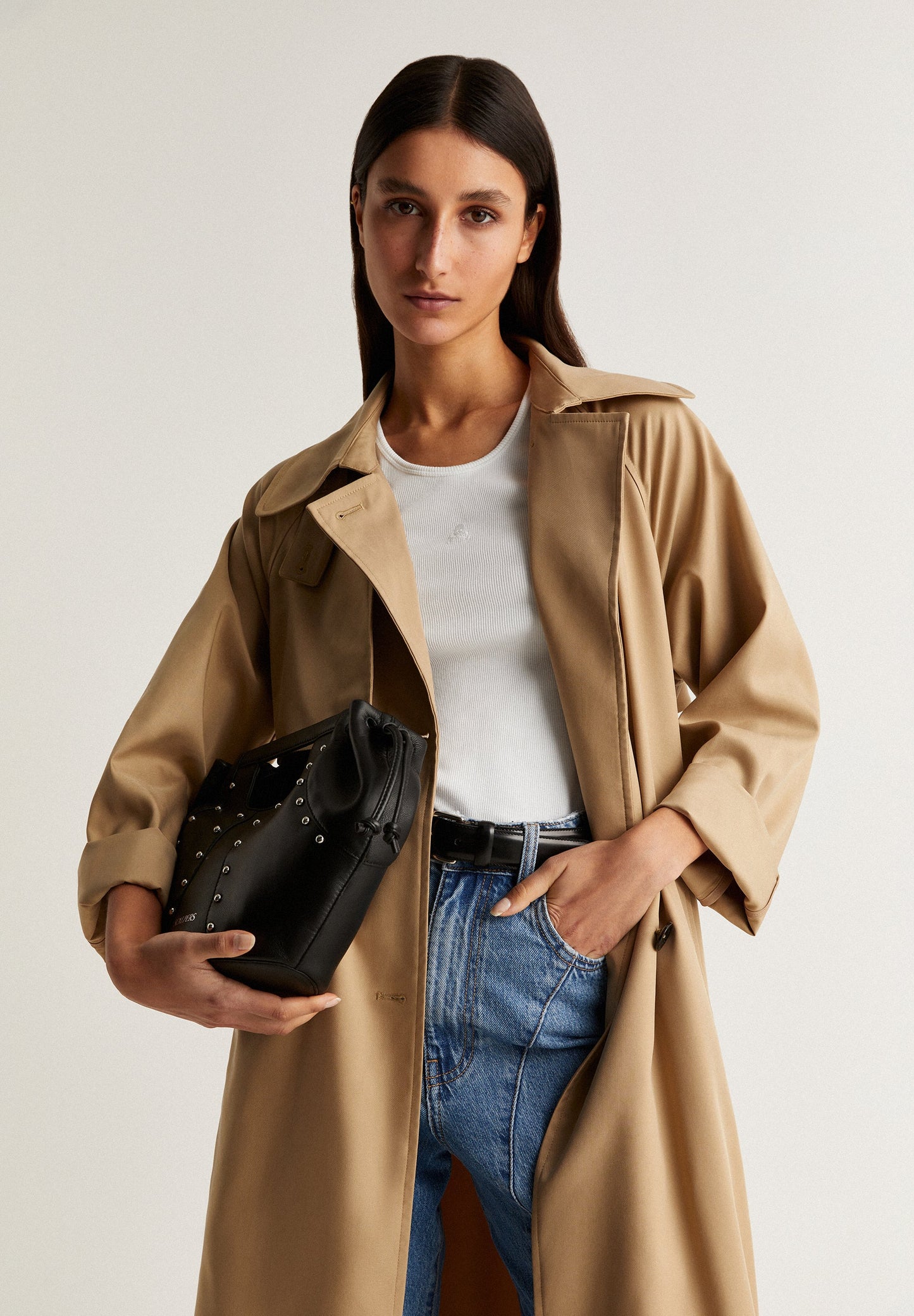 TRENCH COAT WITH SIDE VENT DETAIL