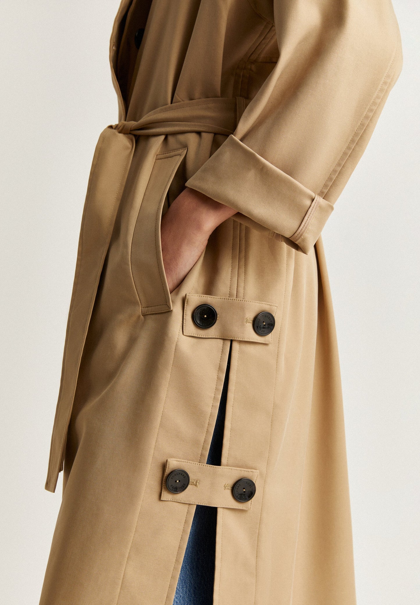 TRENCH COAT WITH SIDE VENT DETAIL