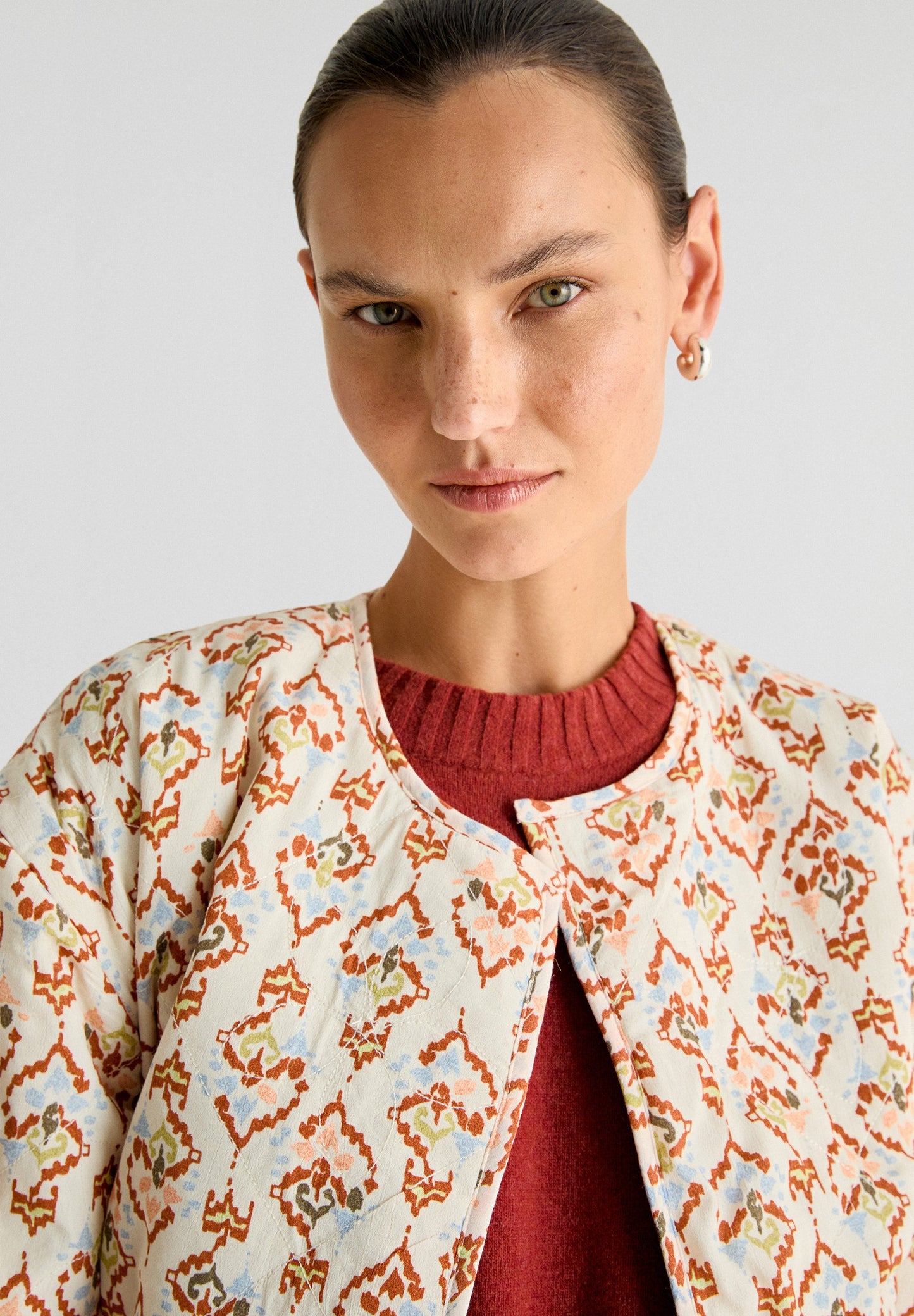 REVERSIBLE PUFFER JACKET