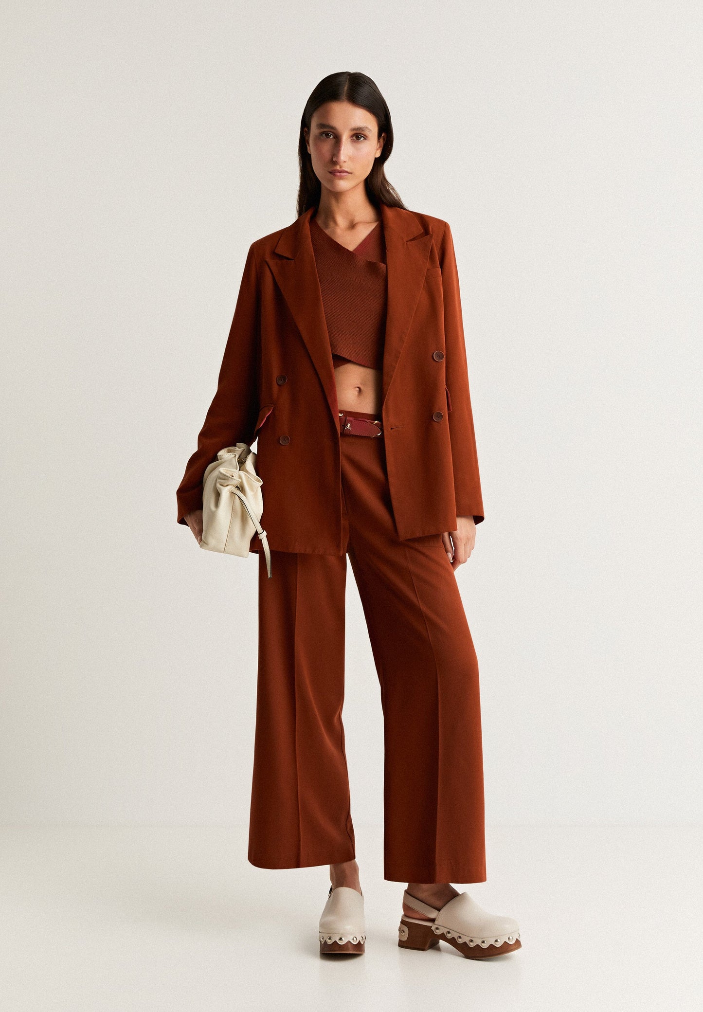 CULOTTE TROUSERS WITH BUTTONED POCKET