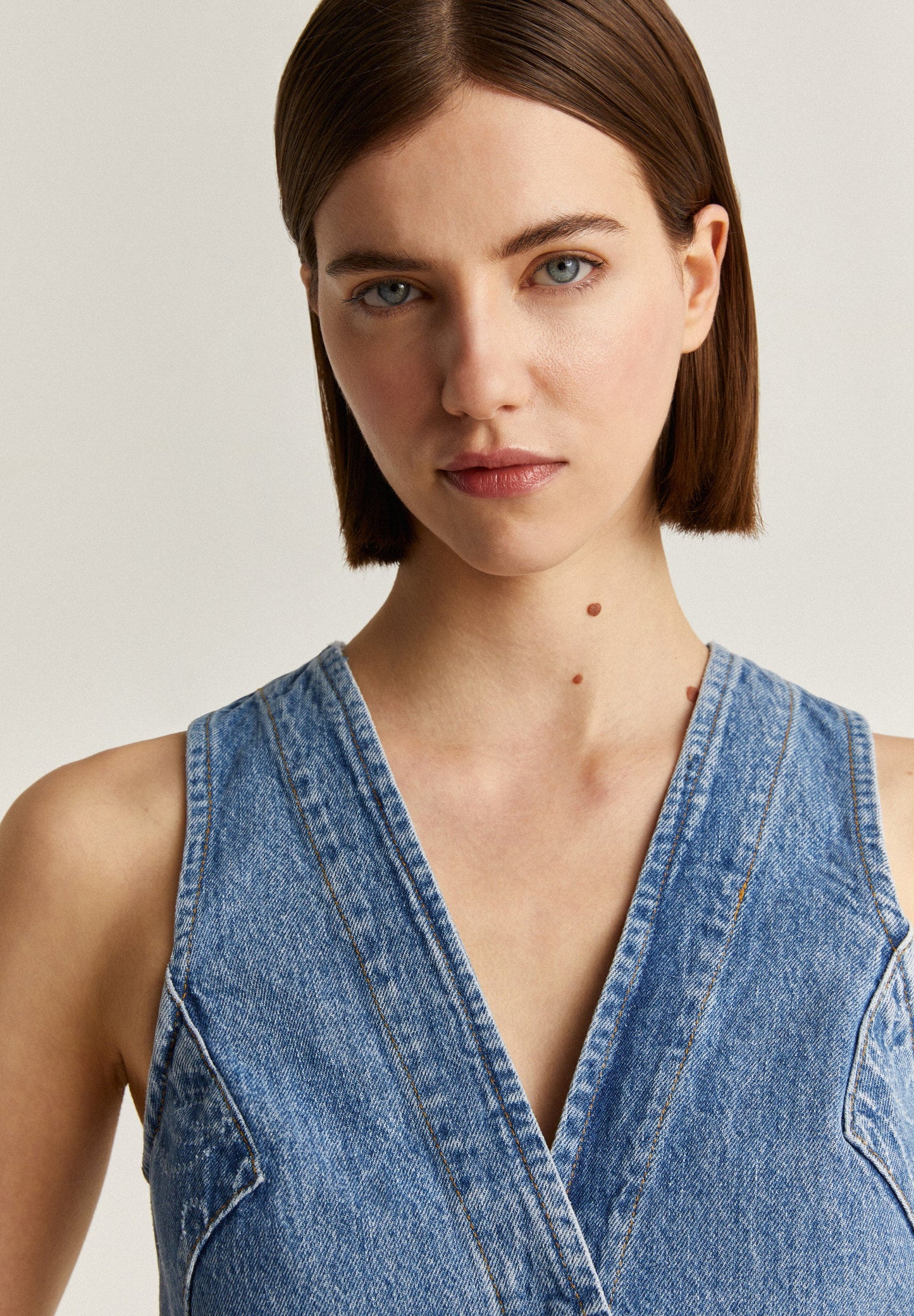 TEXTURED DENIM GILET