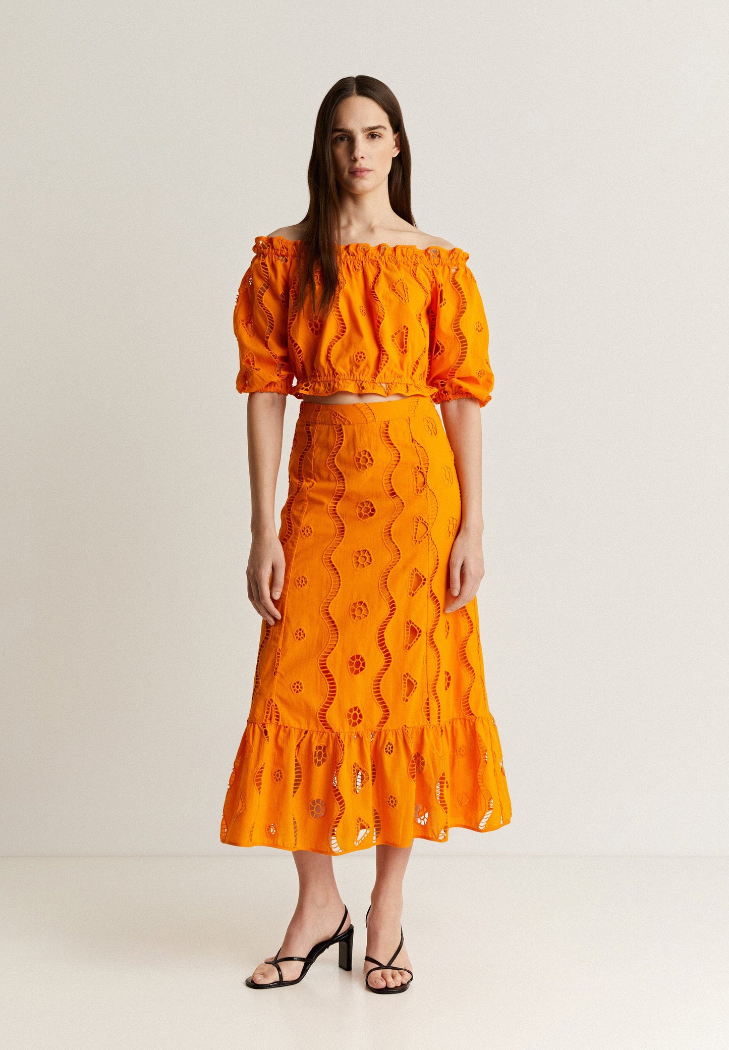 BRODERIE ANGLAISE TOP