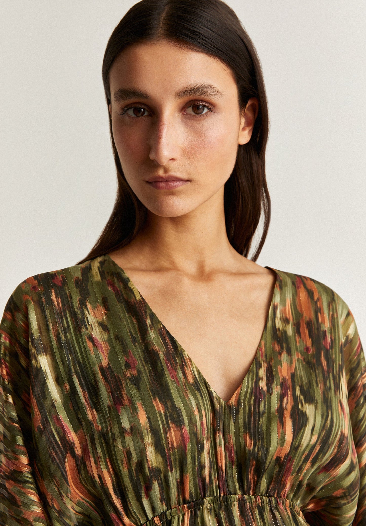 PRINTED MINI DRESS WITH METALLIC DETAIL