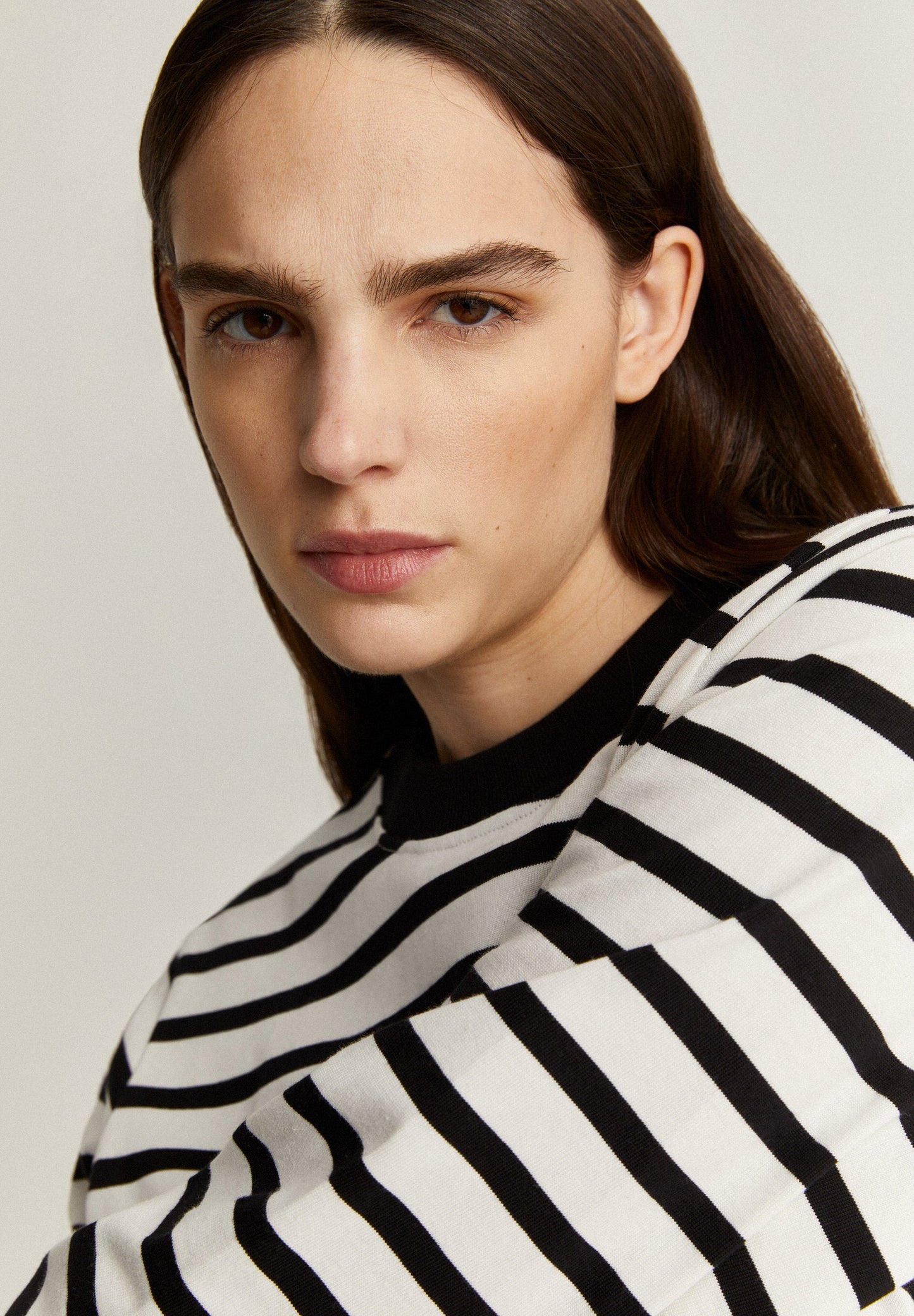 LONG SLEEVE STRIPED T-SHIRT