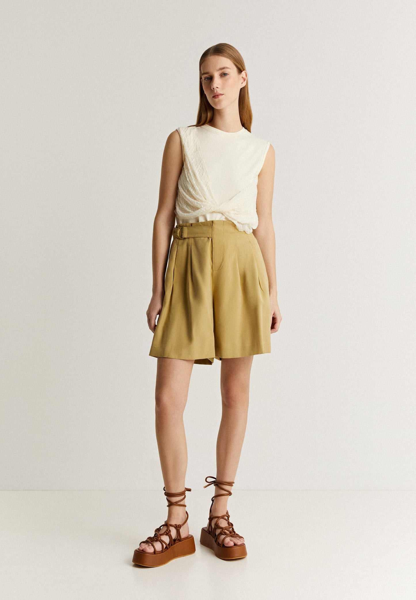 KNOTTED T-SHIRT WITH CREASED EFFECT