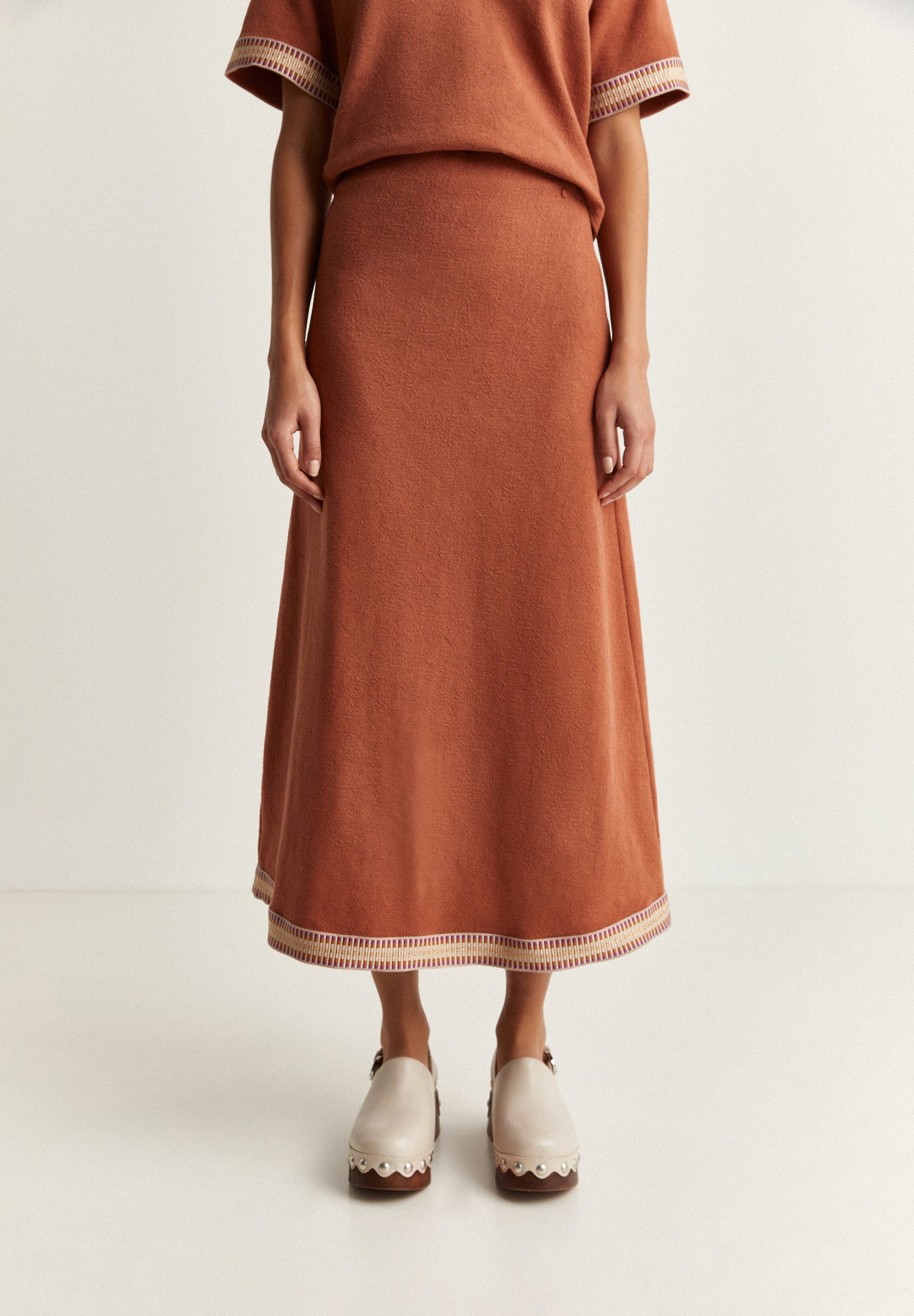 CONTRAST STRAP SKIRT