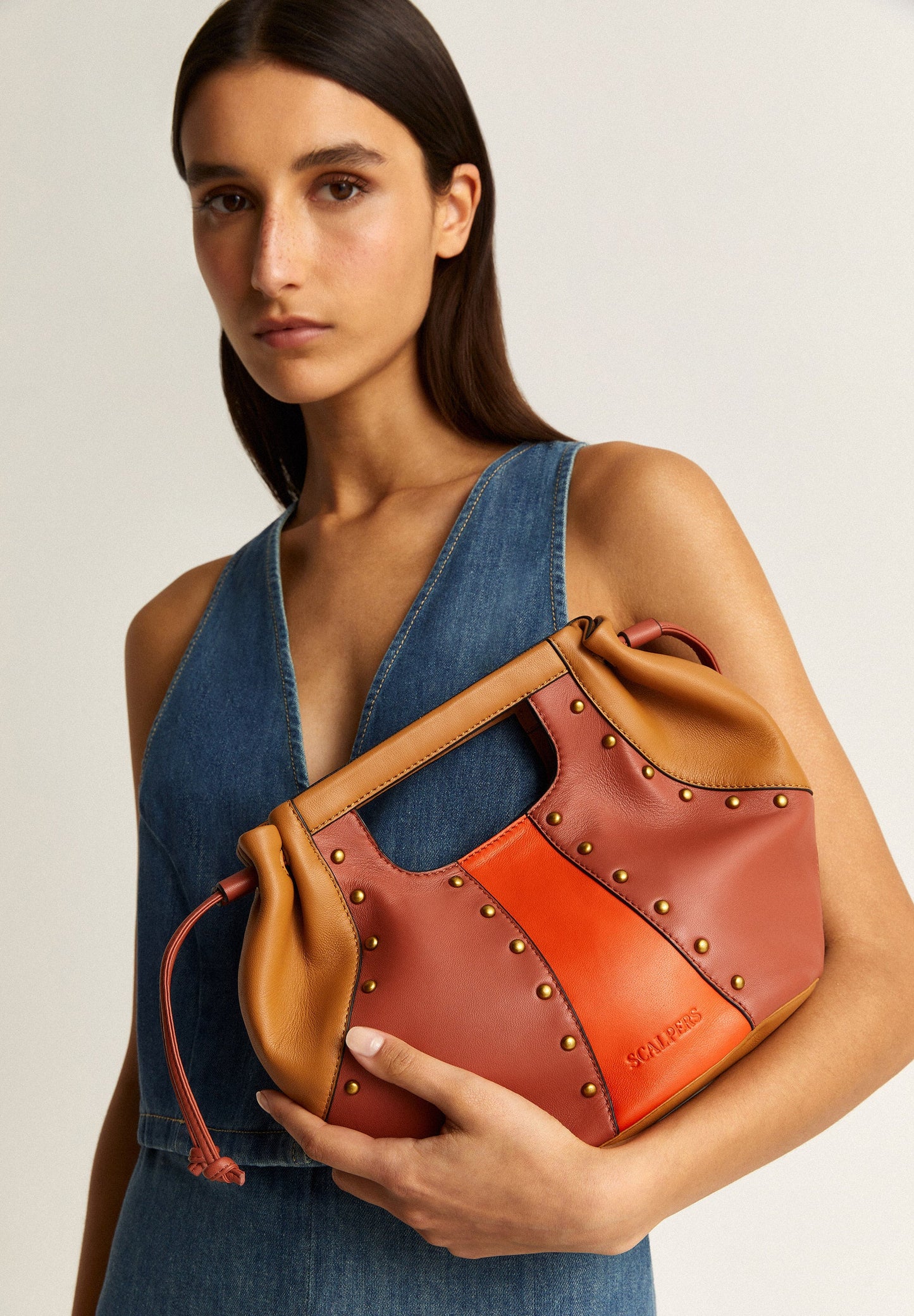 THREE-COLOURED LEATHER SHOULDER BAG