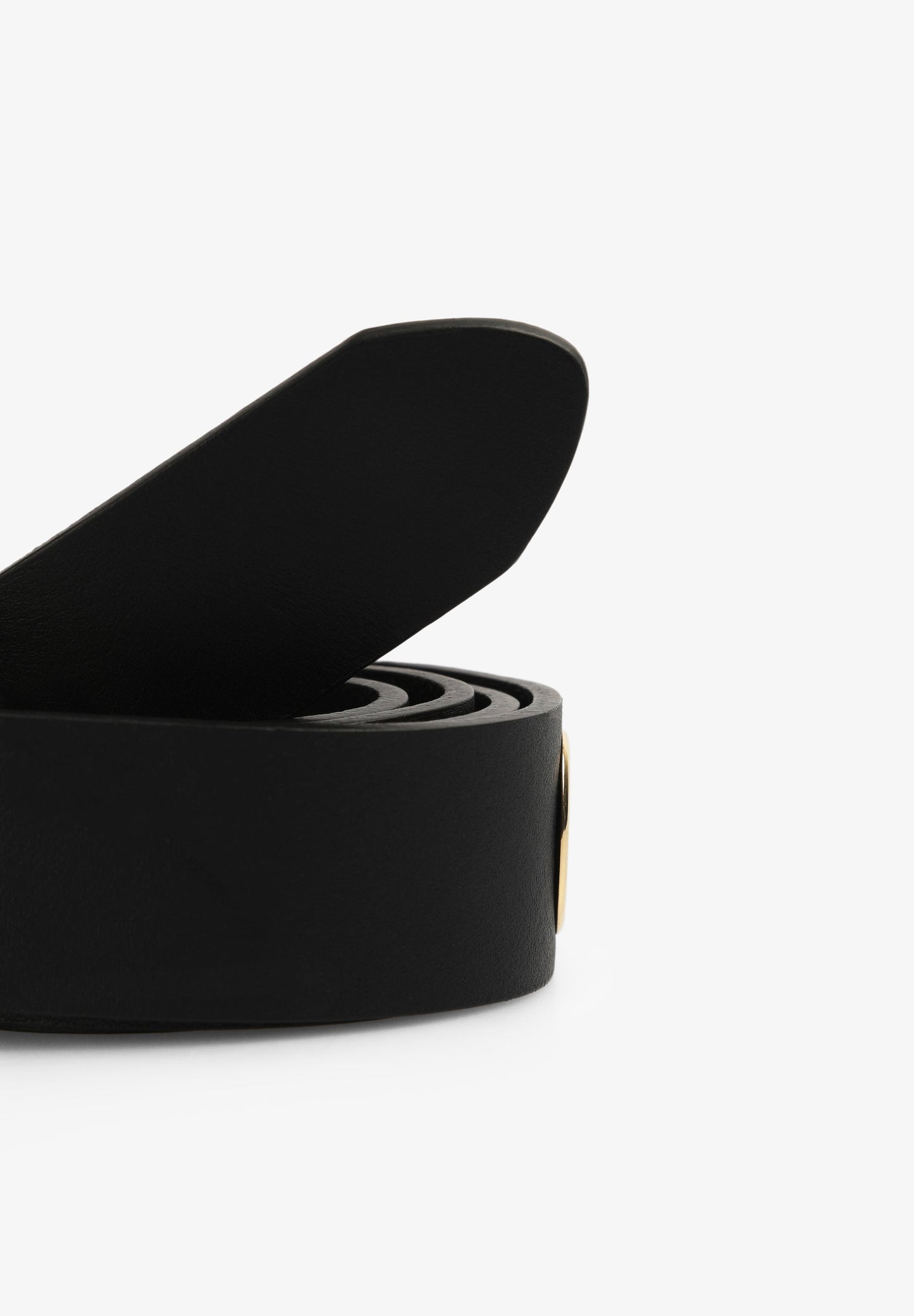 LEATHER BELT WITH EYELETS