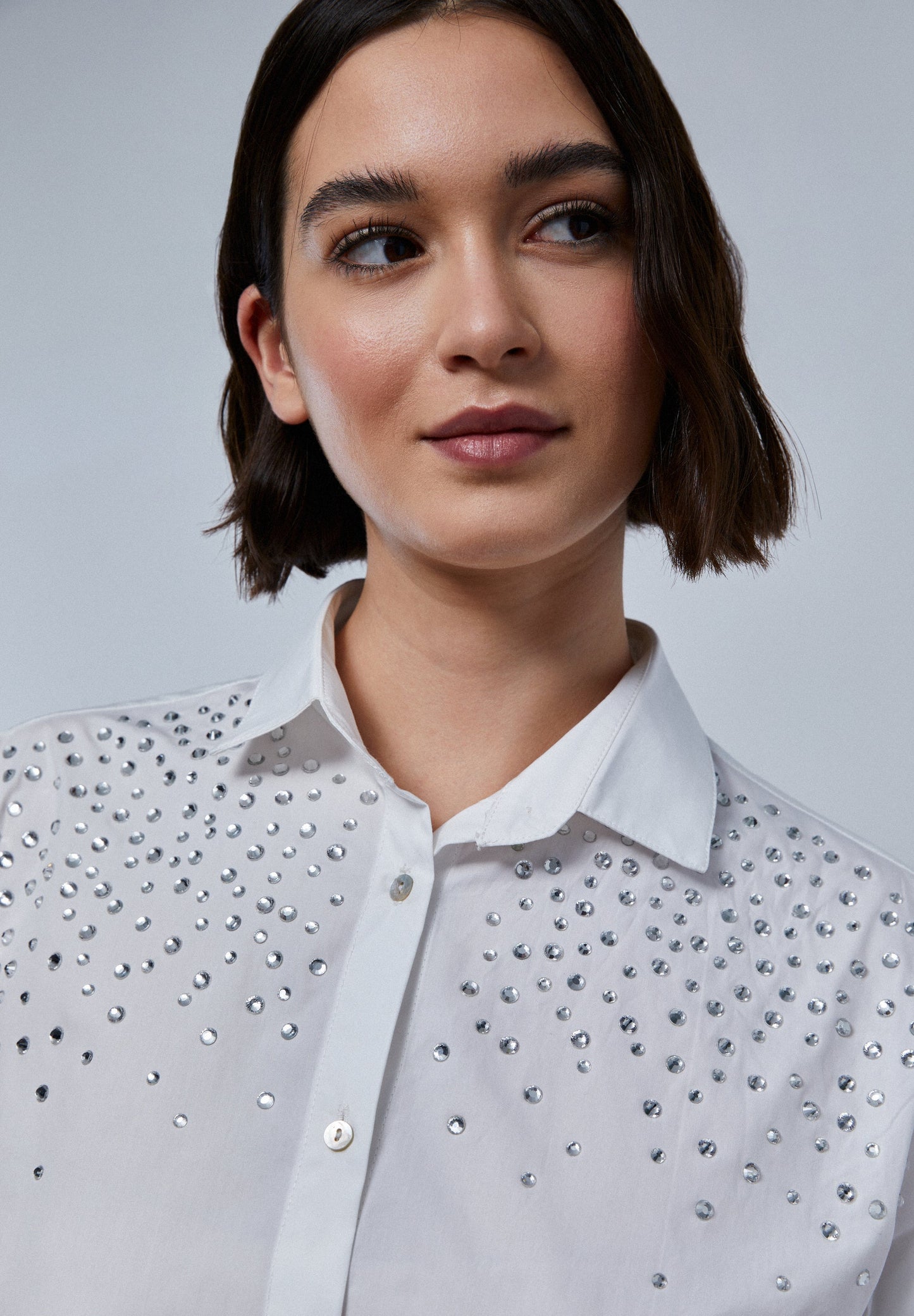 SHIRT WITH BEAD DETAIL