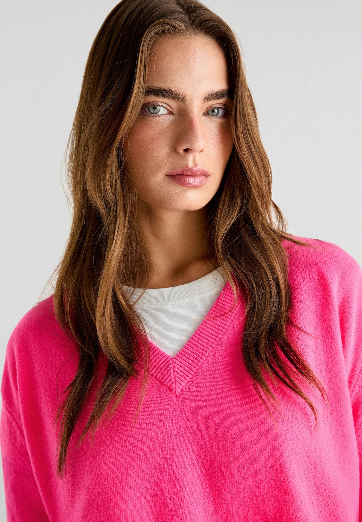 V-NECK SWEATER WITH POCKETS