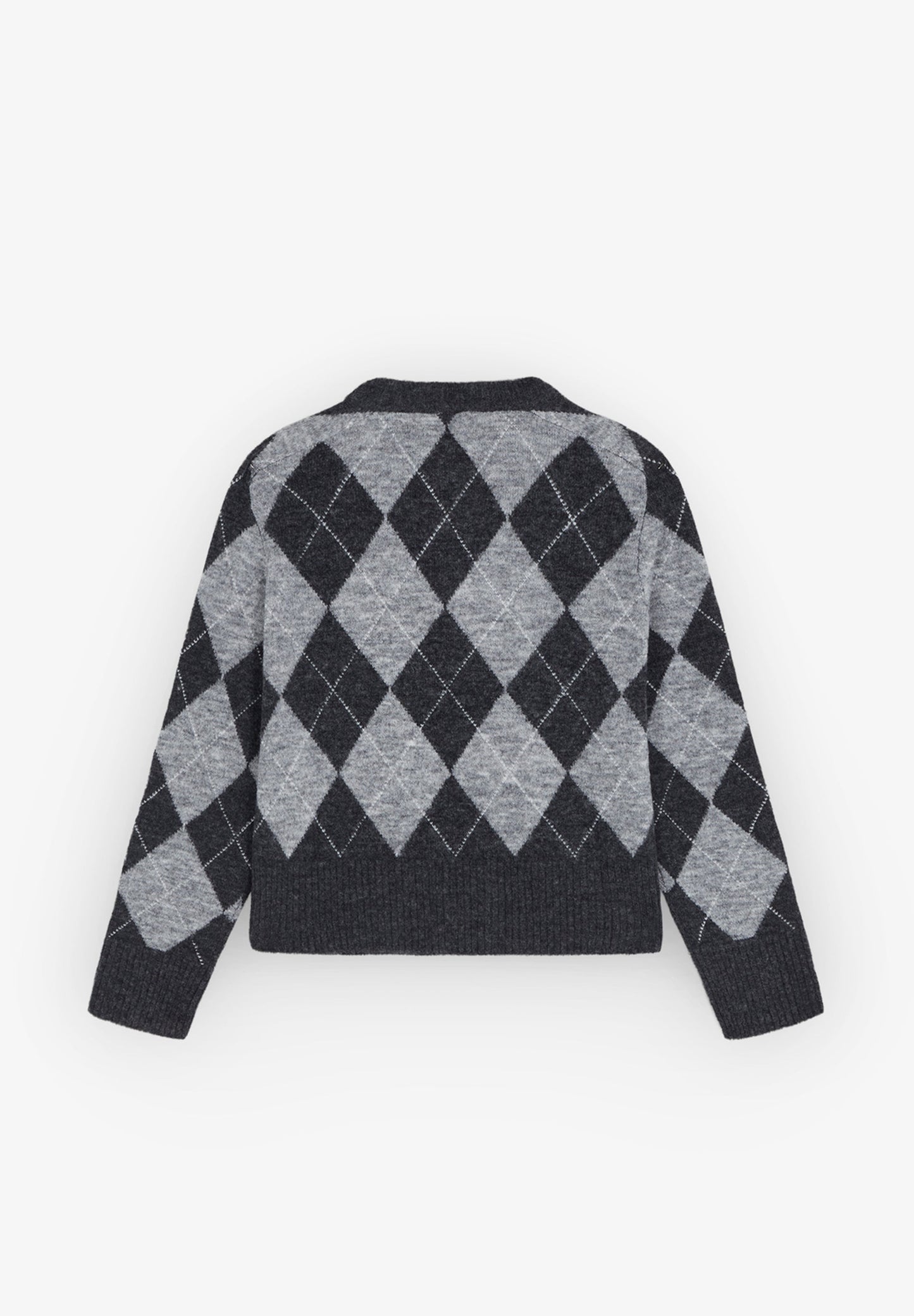 TWO-TONE DIAMOND PATTERN SWEATER