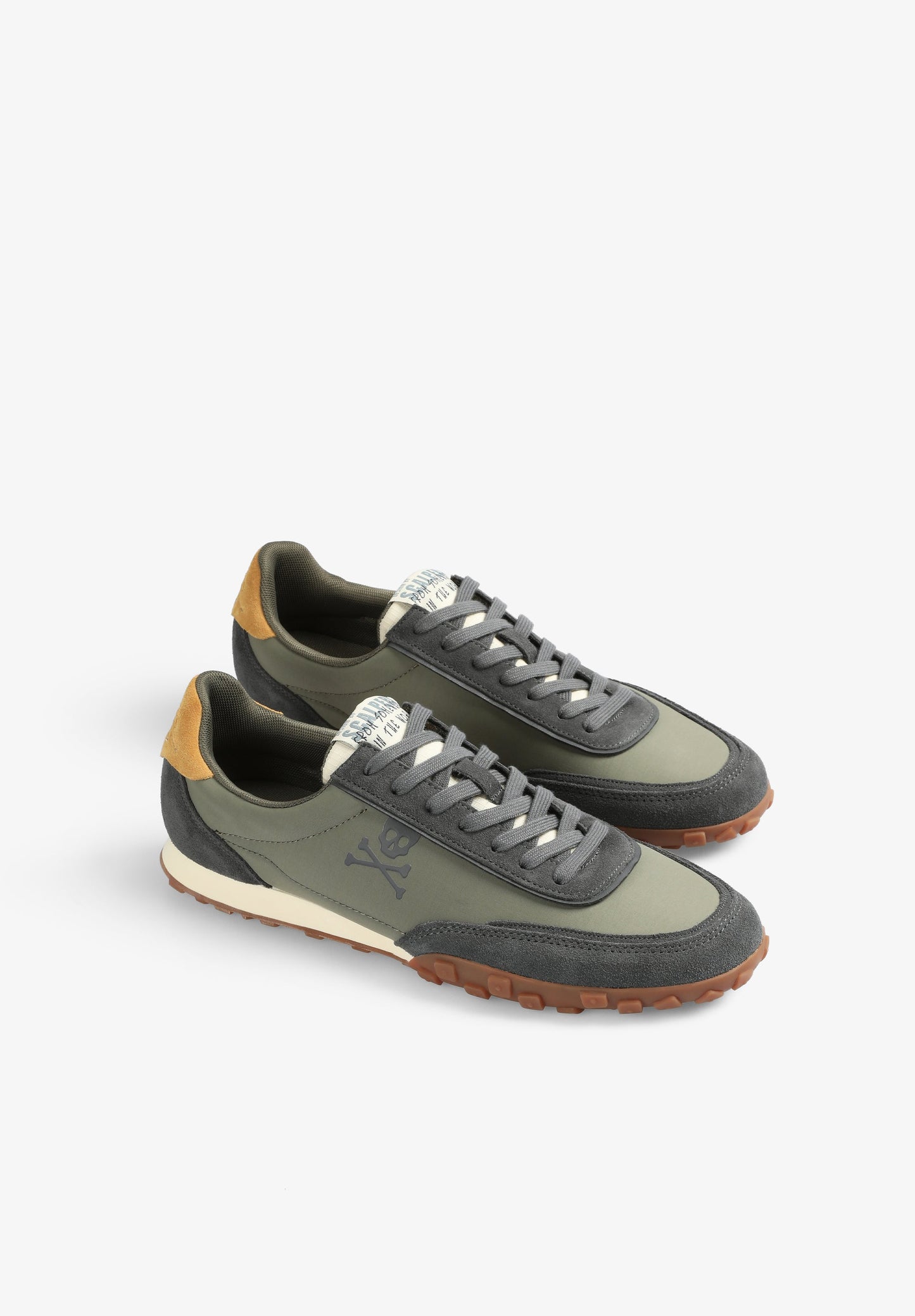 LOW SNEAKERS WITH SKULL PRINT