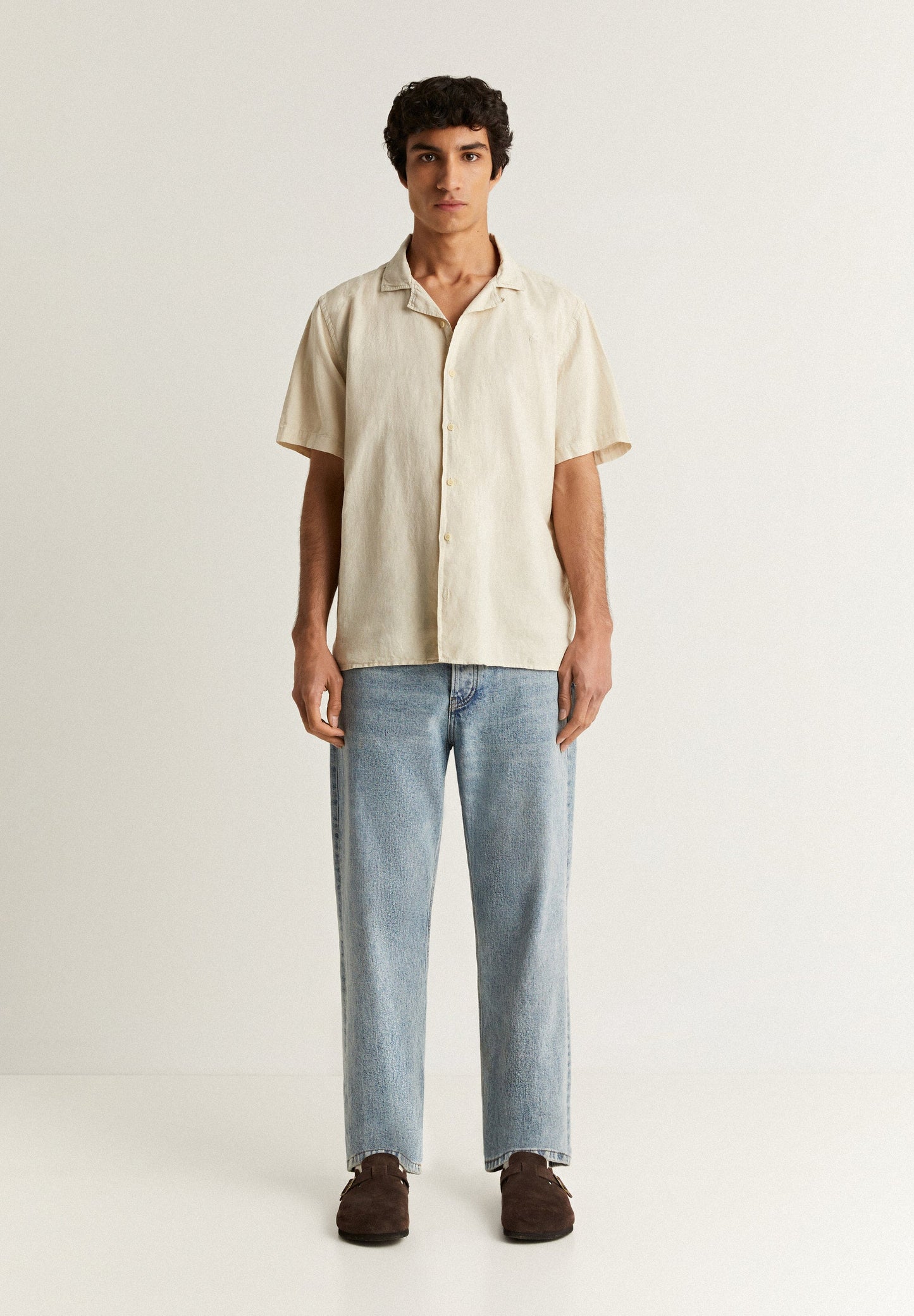 SHORT SLEEVE LINEN SHIRT