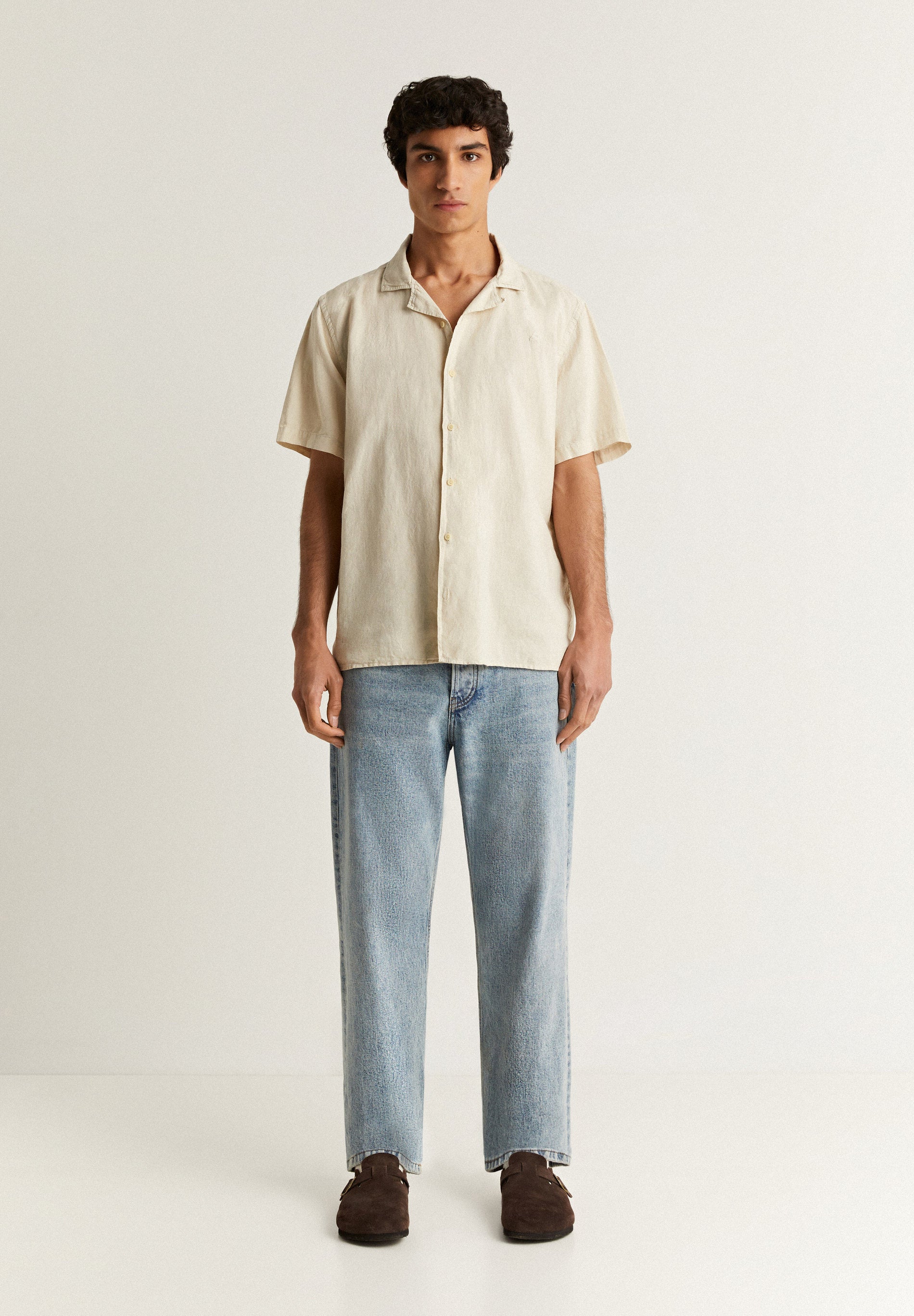 SHORT SLEEVE LINEN SHIRT