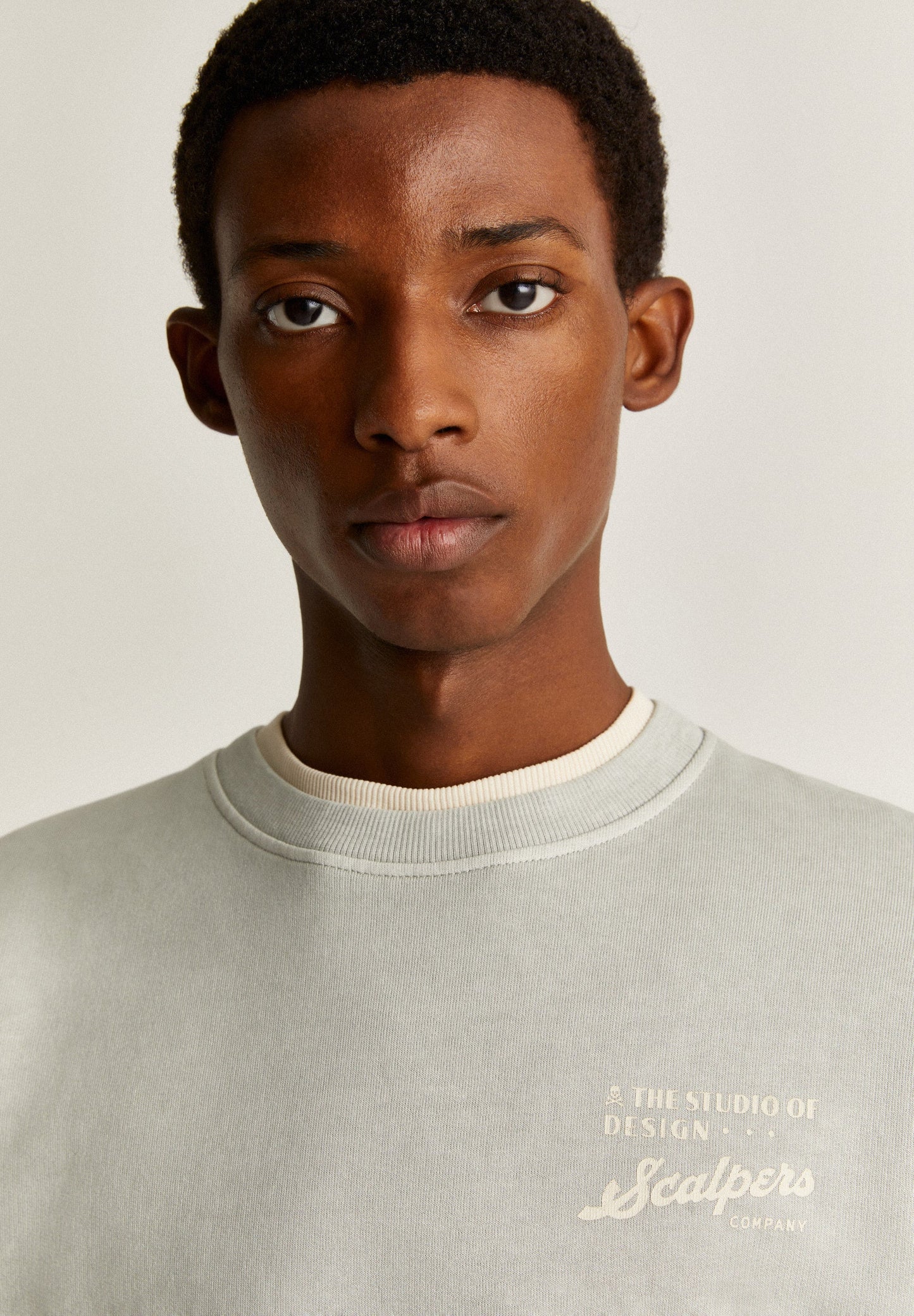 FADED PRINT SWEATSHIRT