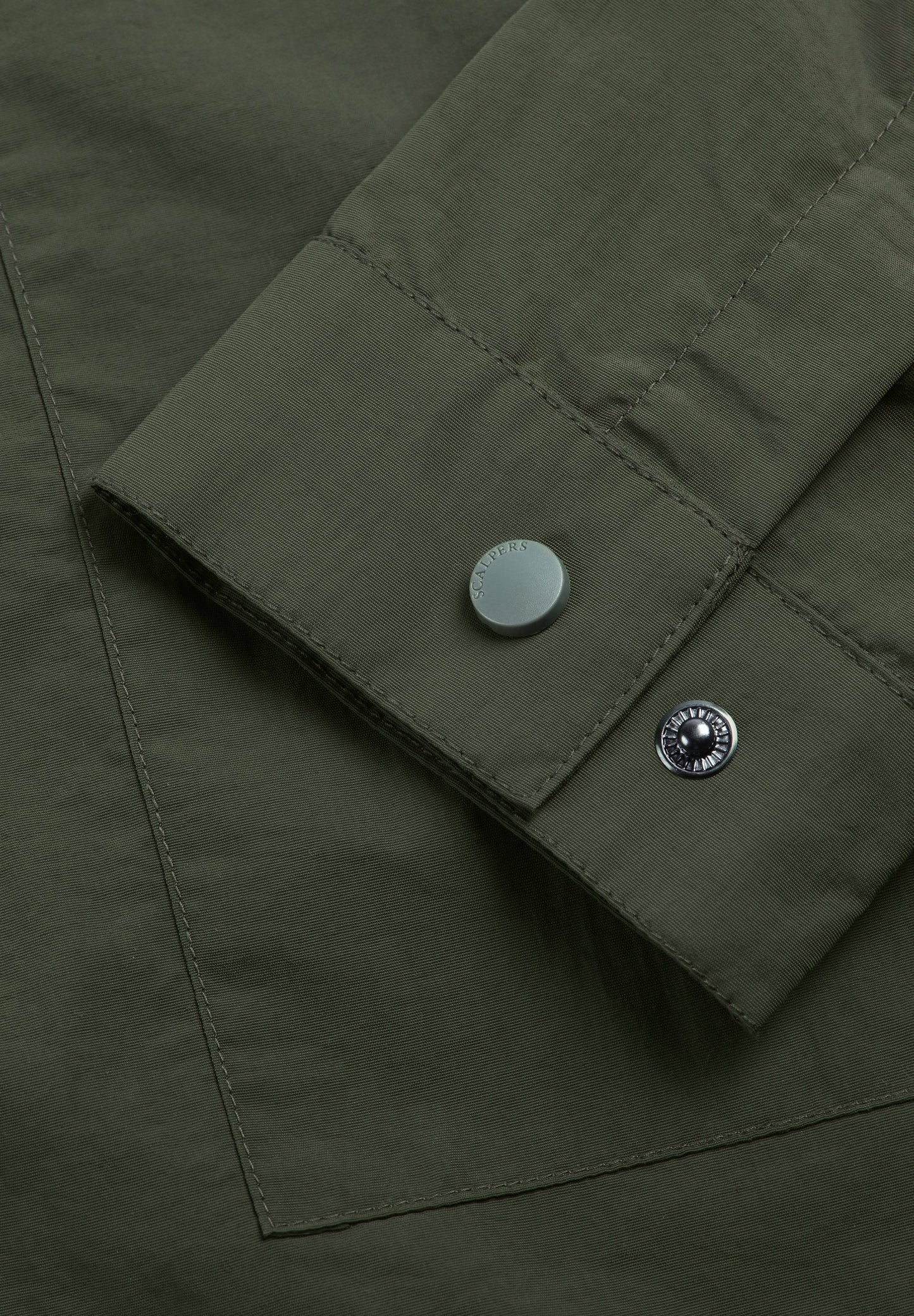 TECHNICAL MULTI-POCKET OVERSHIRT