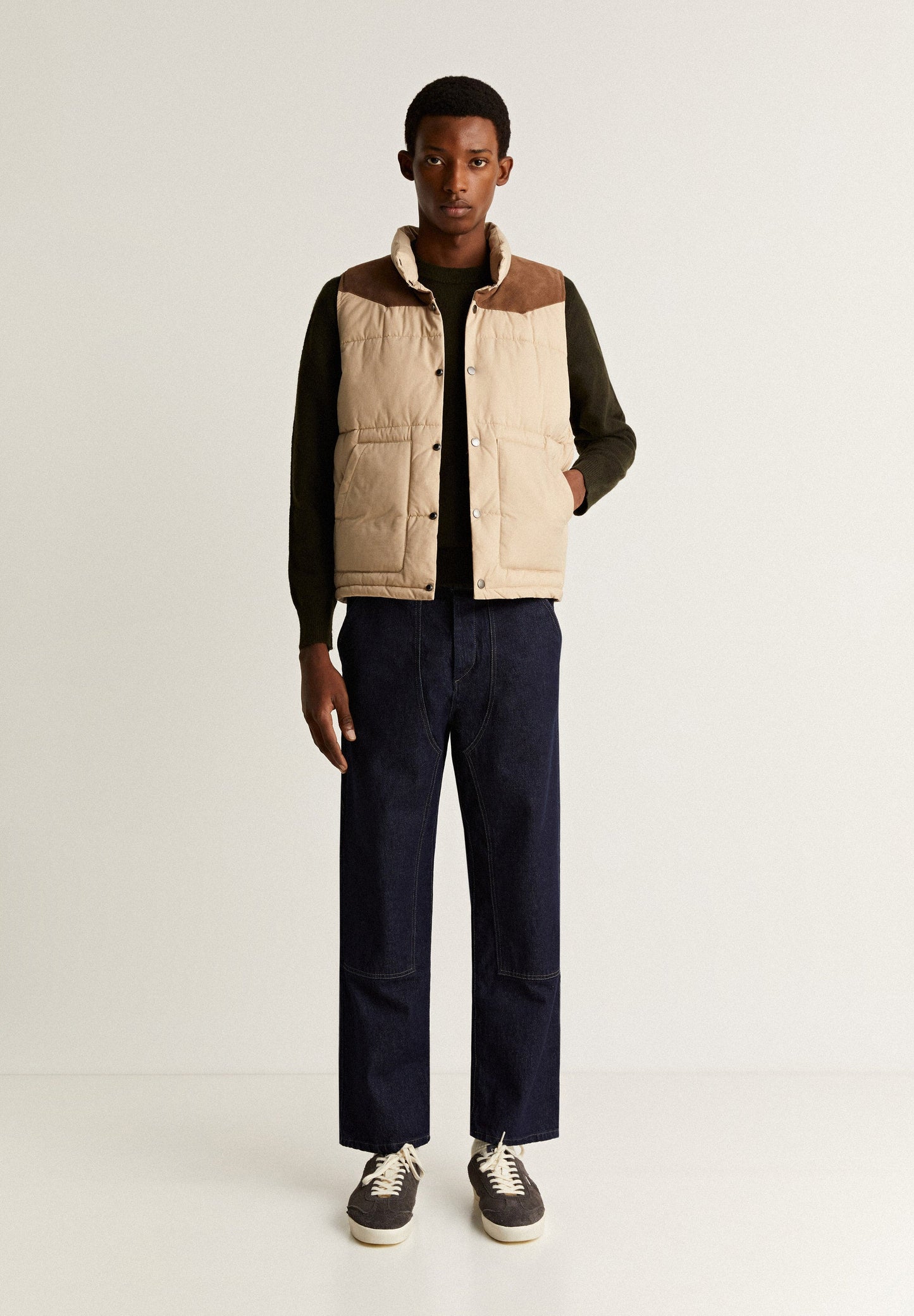 PREMIUM QUILTED WAISTCOAT WITH CONTRAST DETAILS