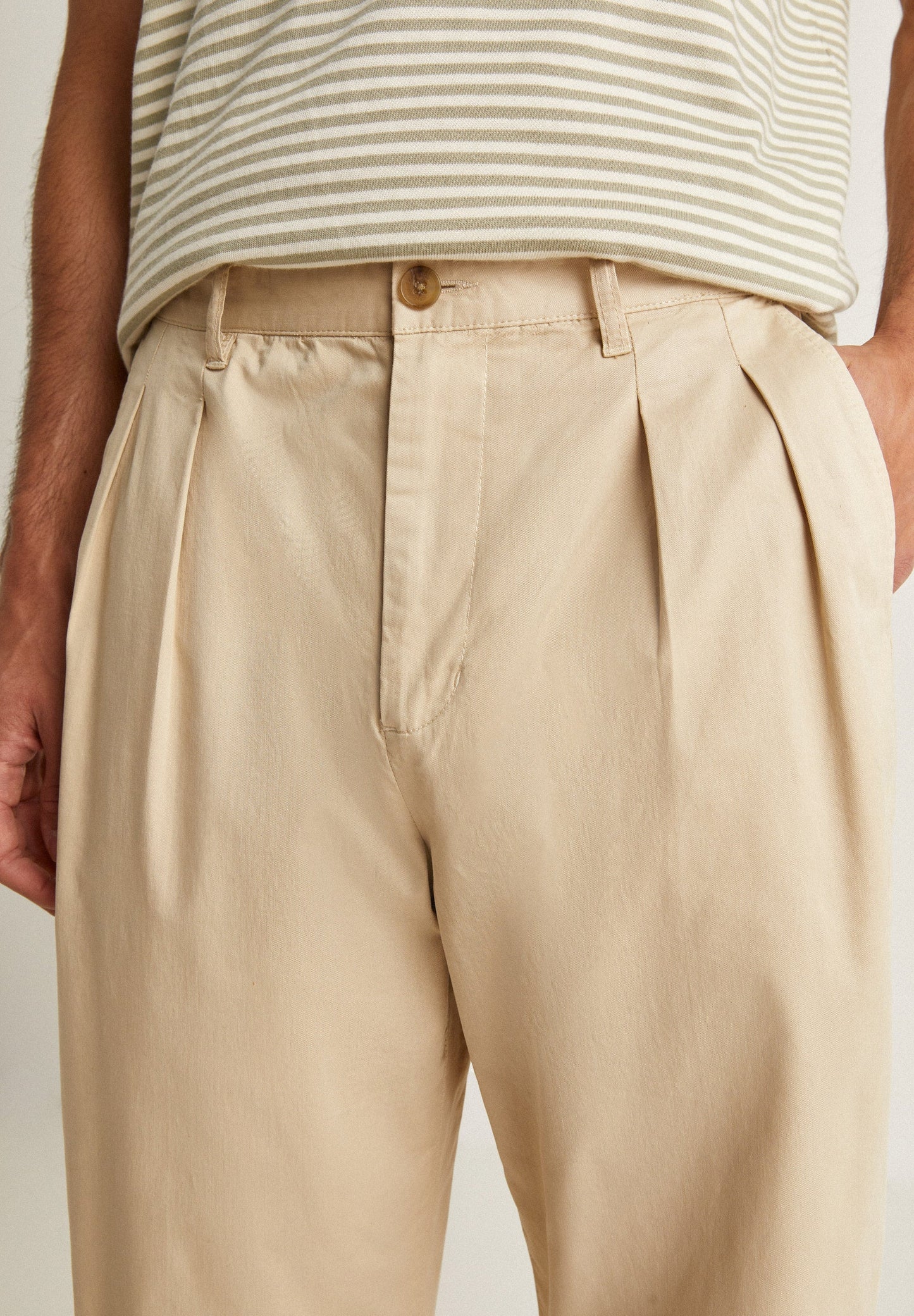 PREMIUM RELAXED TROUSERS WITH DOUBLE DARTS
