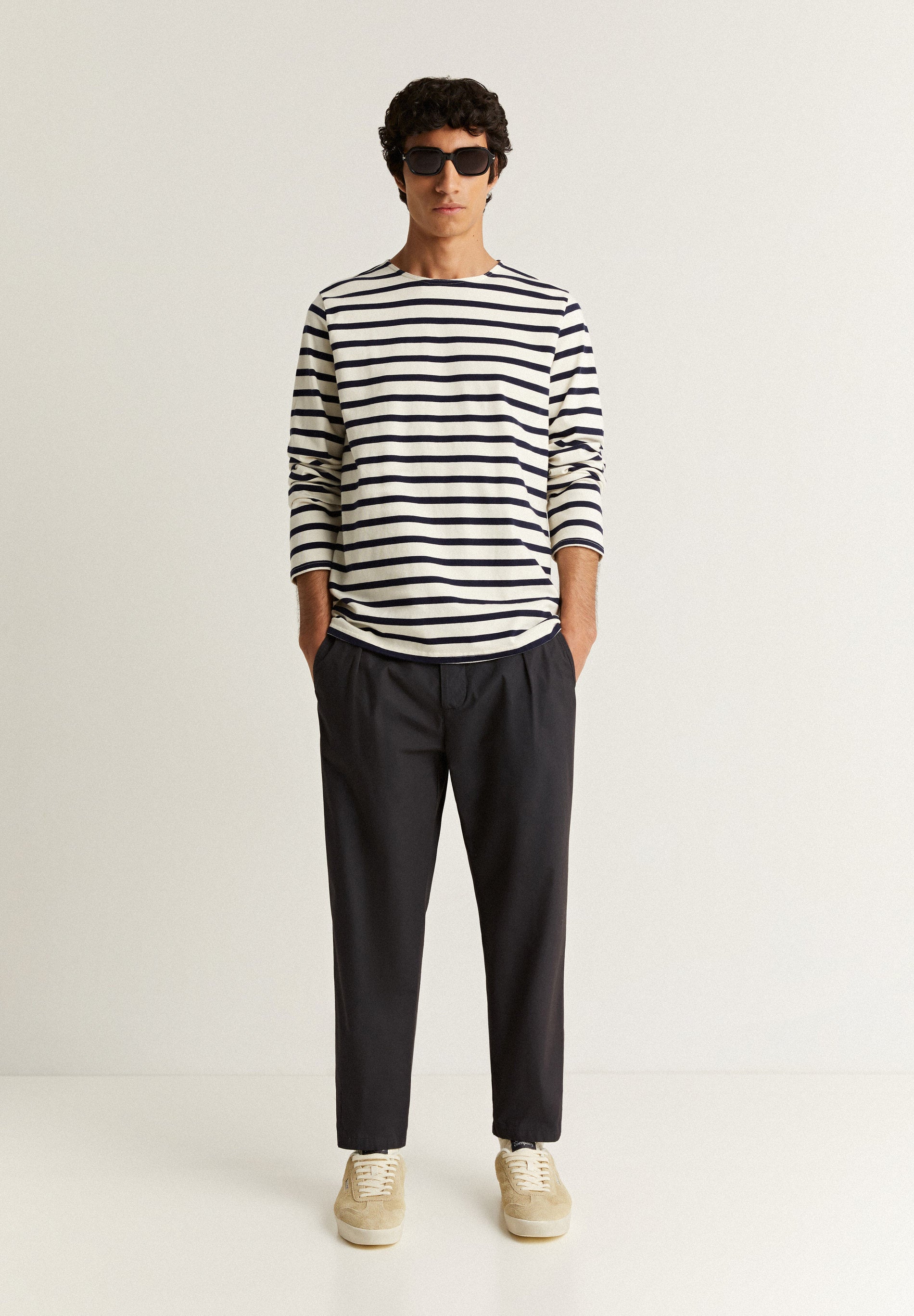 PREMIUM TROUSERS WITH DARTS