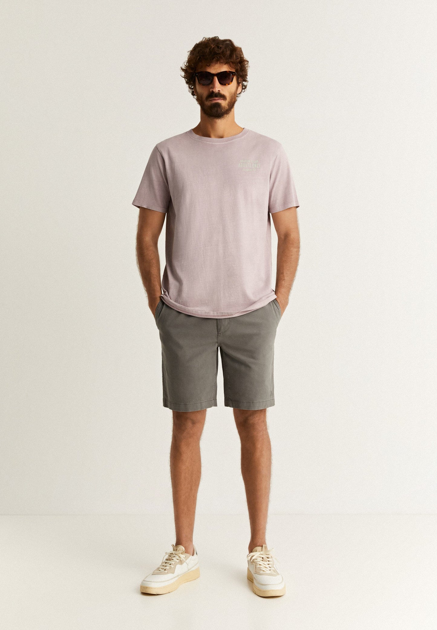 CLASSIC BERMUDA SHORTS