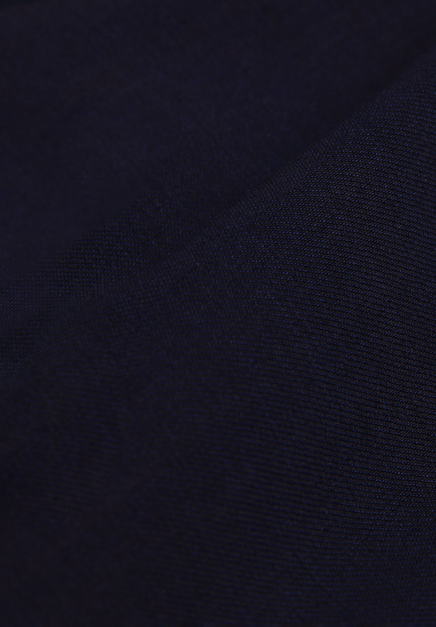 CLASSIC PLAIN-COLOURED NAVY BLUE SUIT