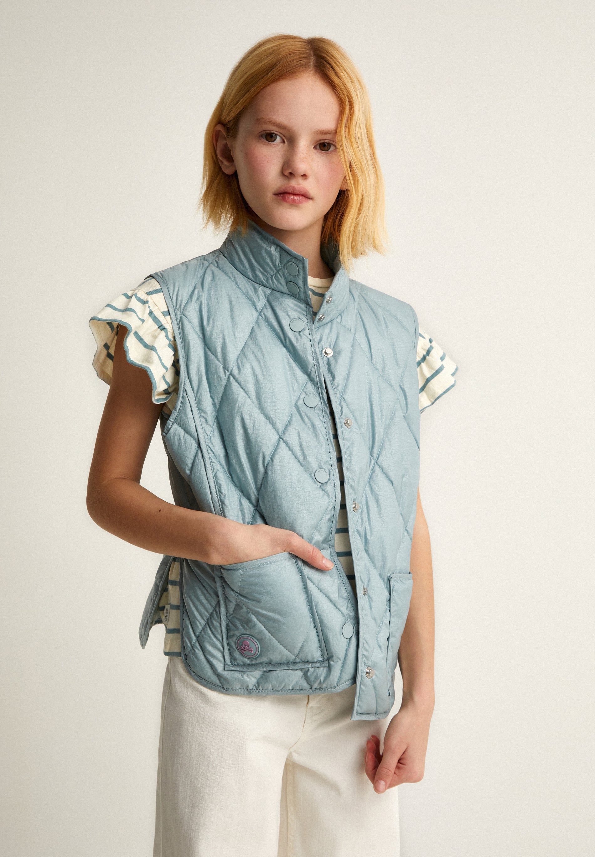 METALLIC PUFFER VEST WITH POCKETS