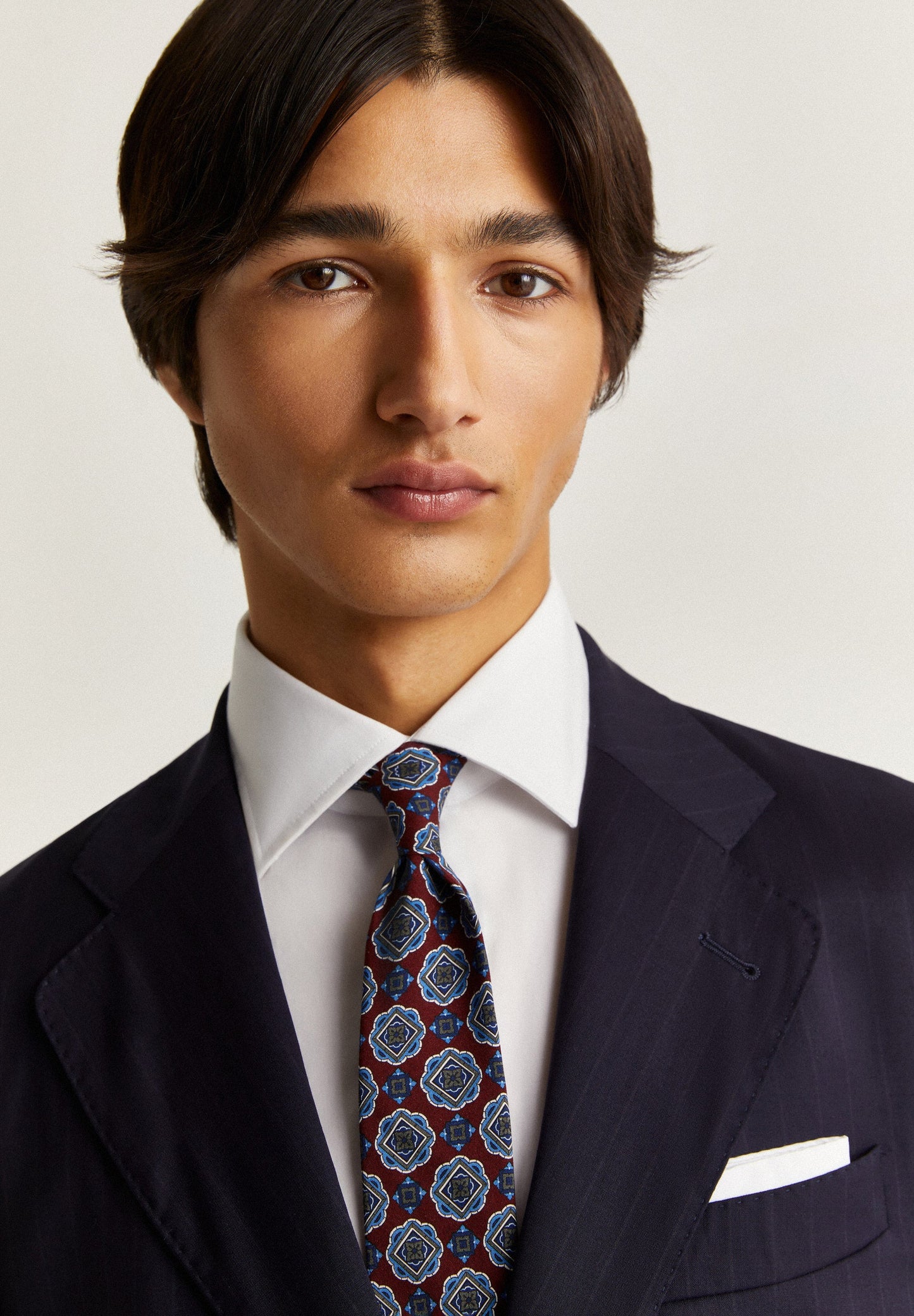 STRIPED NAVY BLUE WOOL SUIT