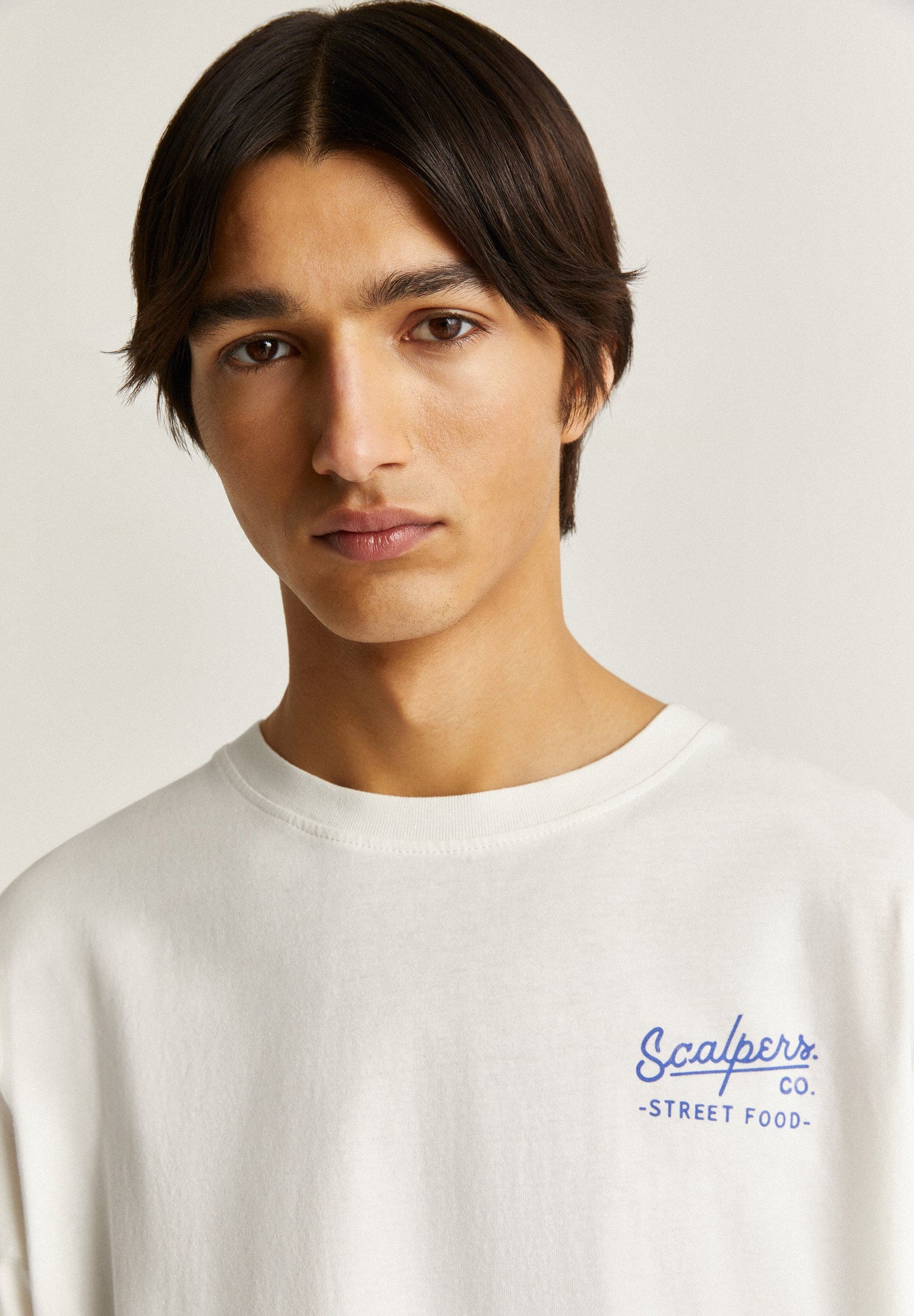 CONTRAST PRINT T-SHIRT