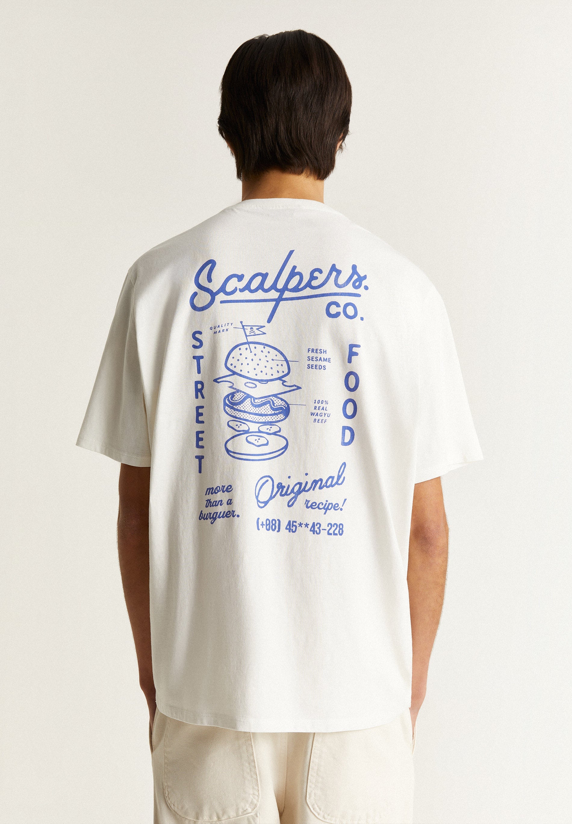 CONTRAST PRINT T-SHIRT