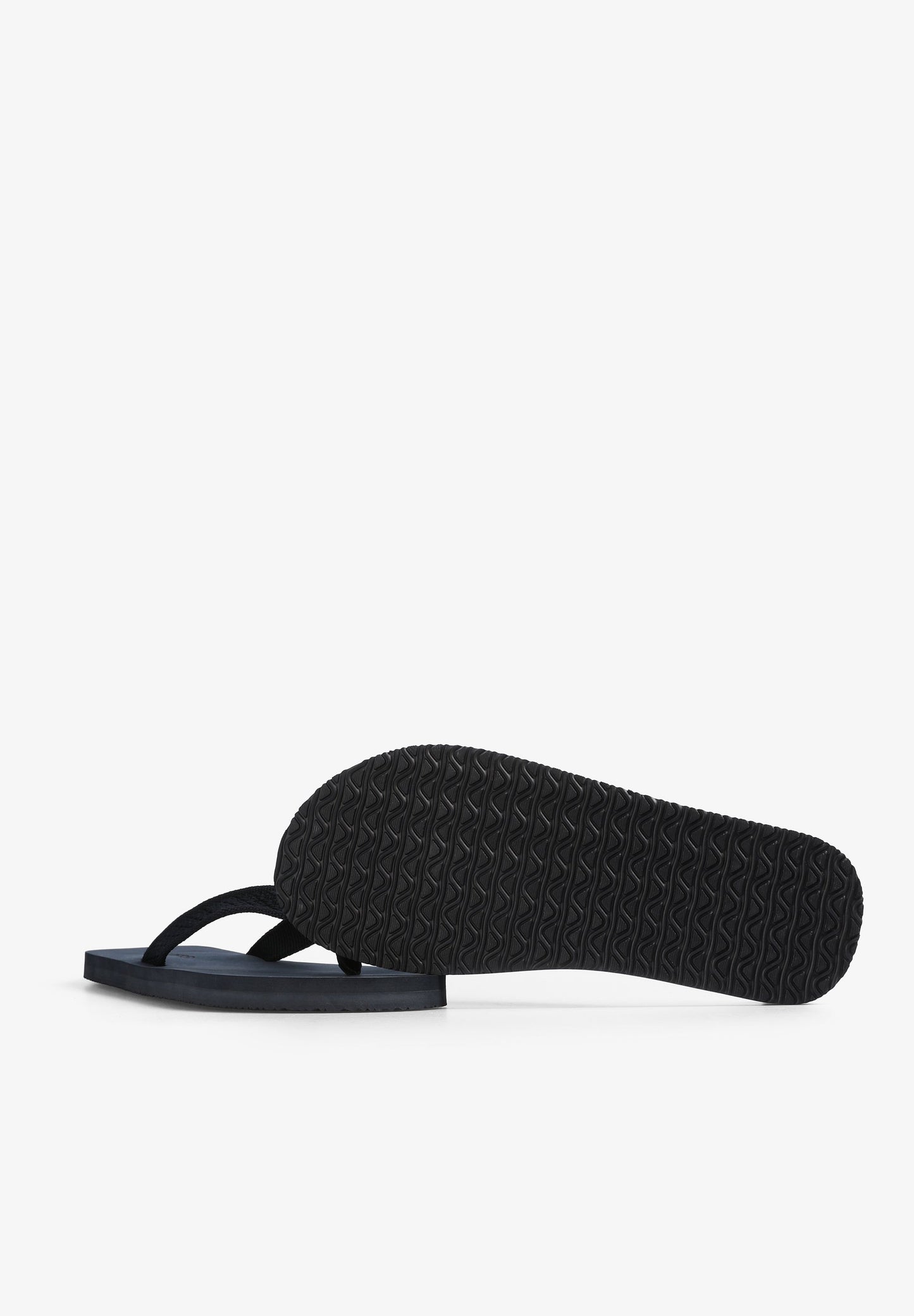 ETHNIC FLIP-FLOPS