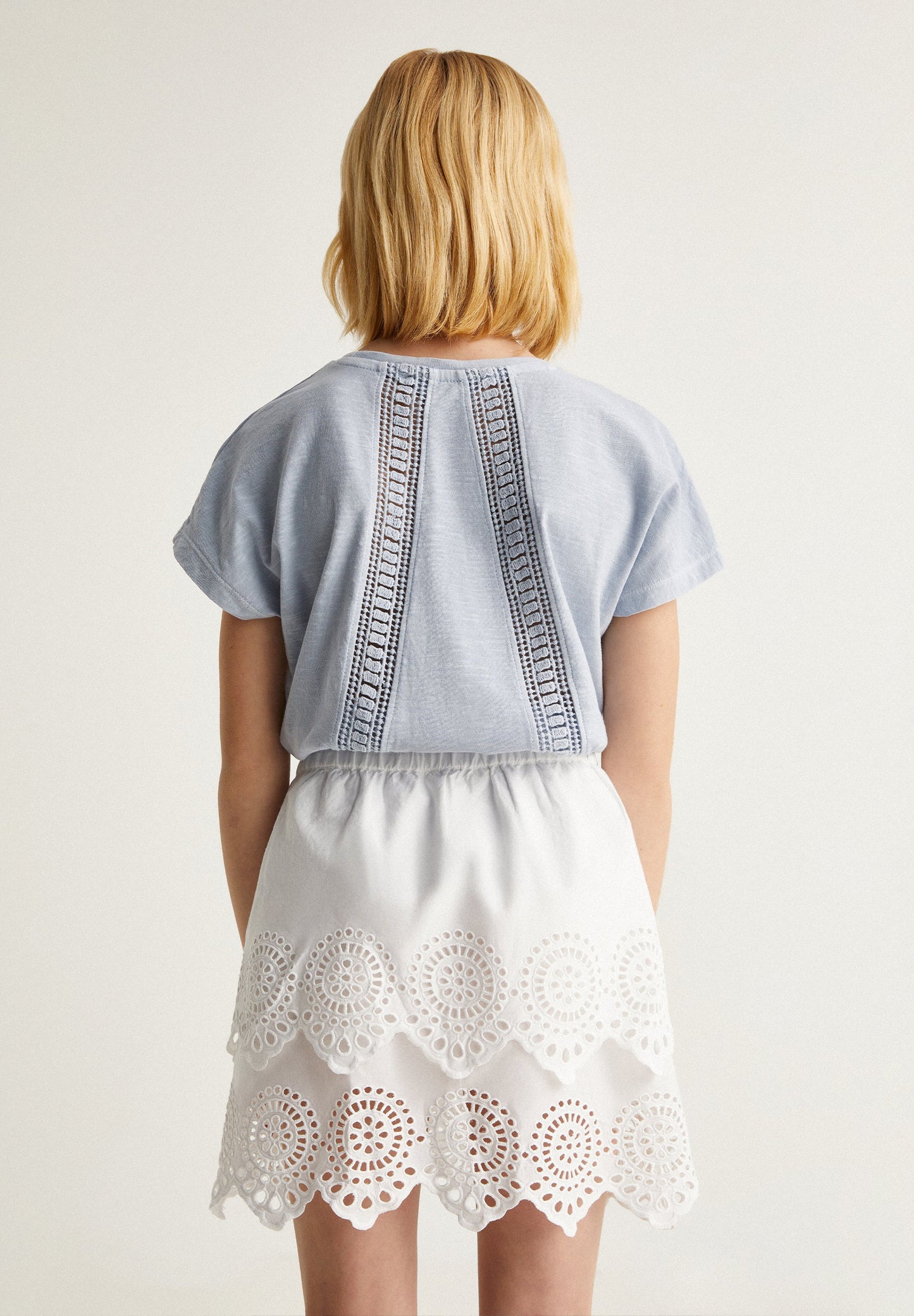 SLUB KNIT T-SHIRT WITH BACK LACE DETAIL