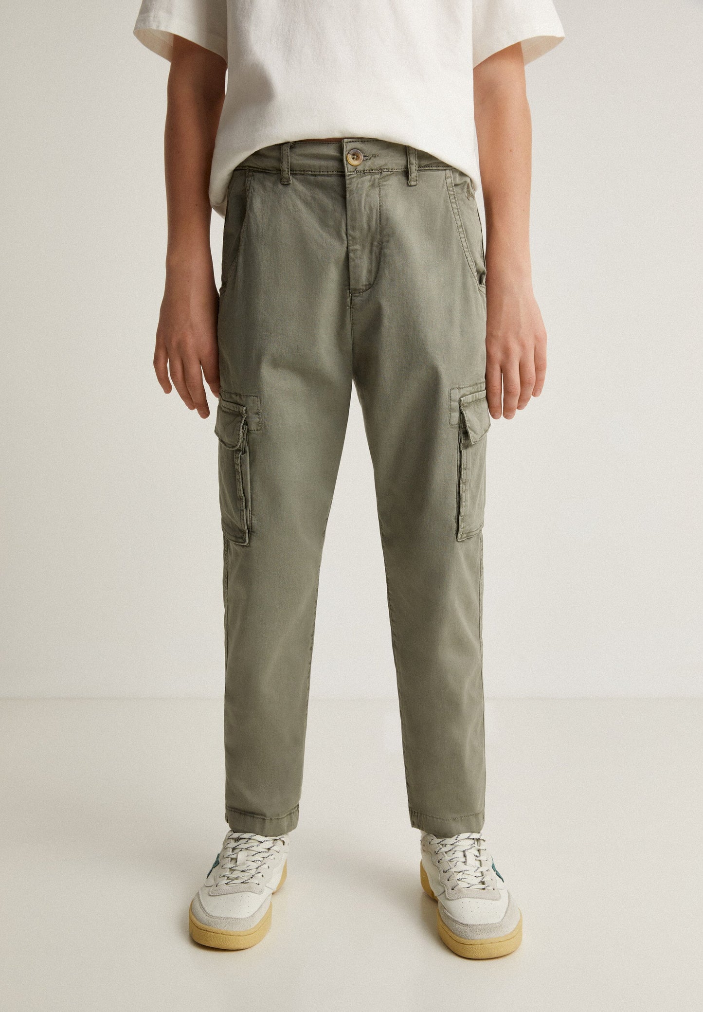 CARGO TROUSERS
