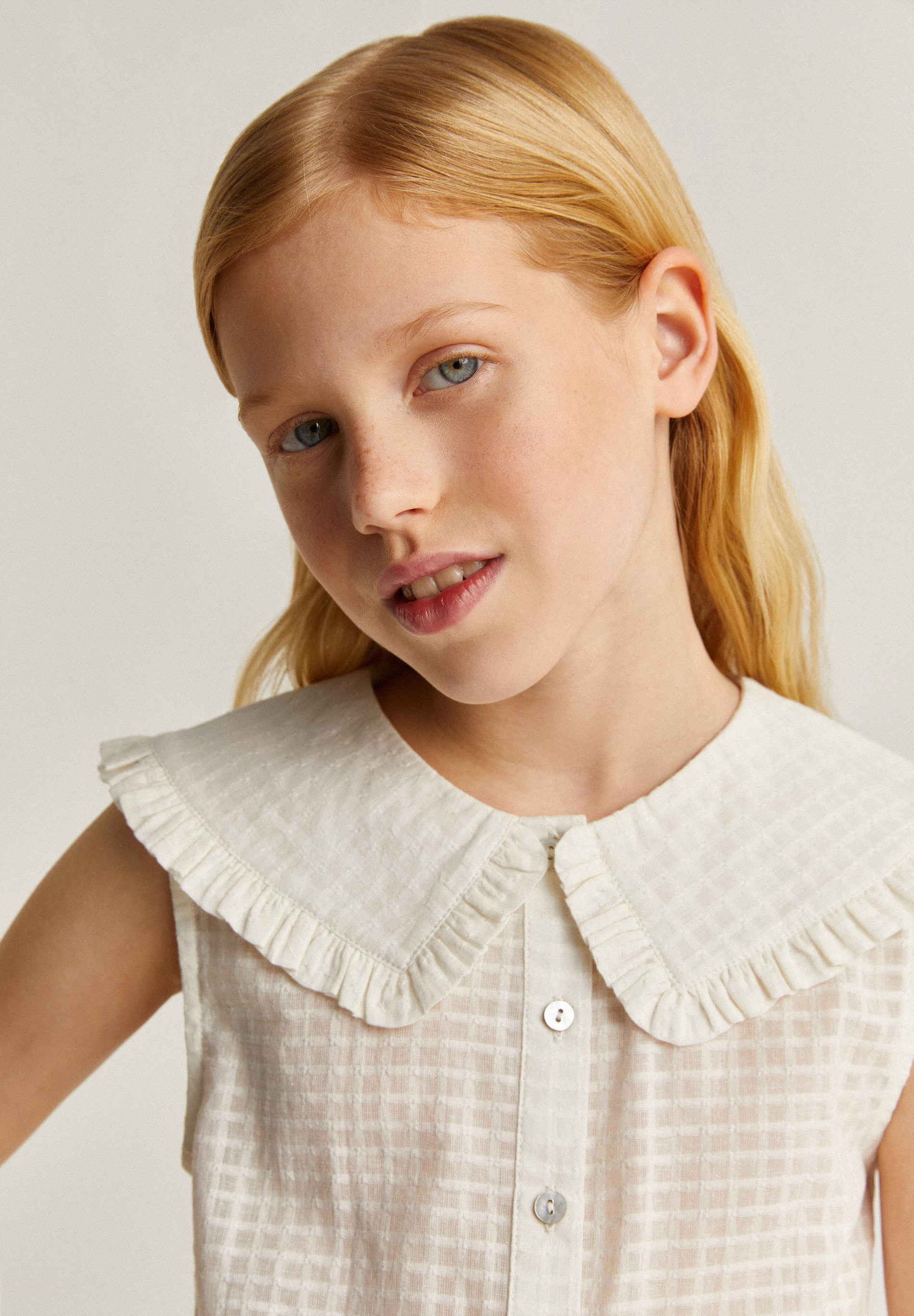 PETER PAN COLLAR BLOUSE