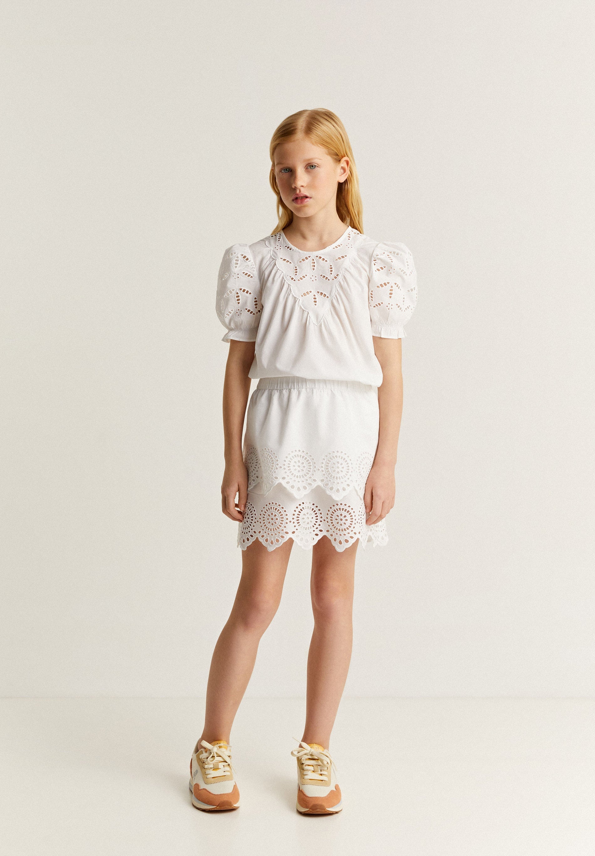 BRODERIE ANGLAISE RUFFLED SKIRT