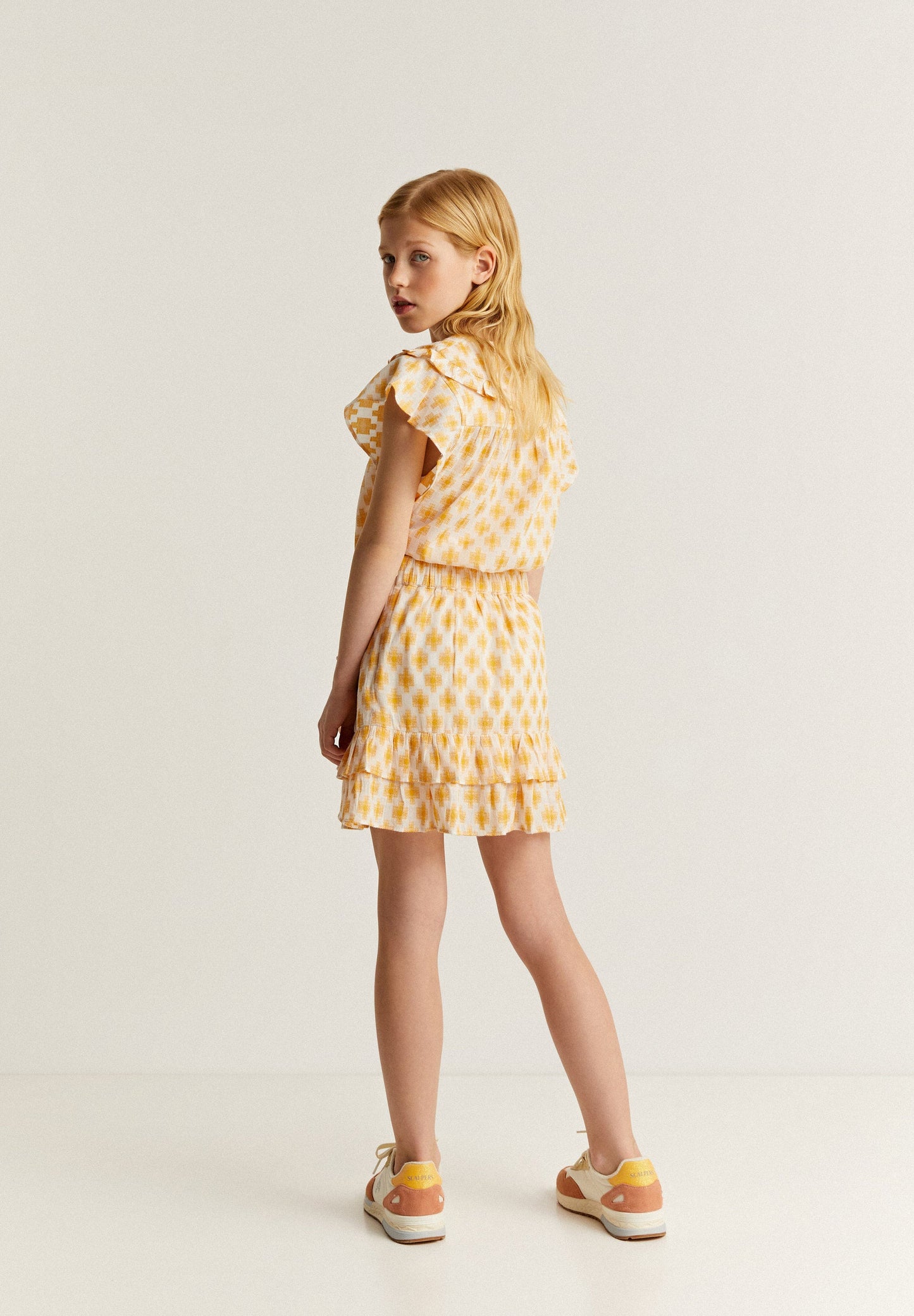 CROSSED SKIRT WITH RUFFLES