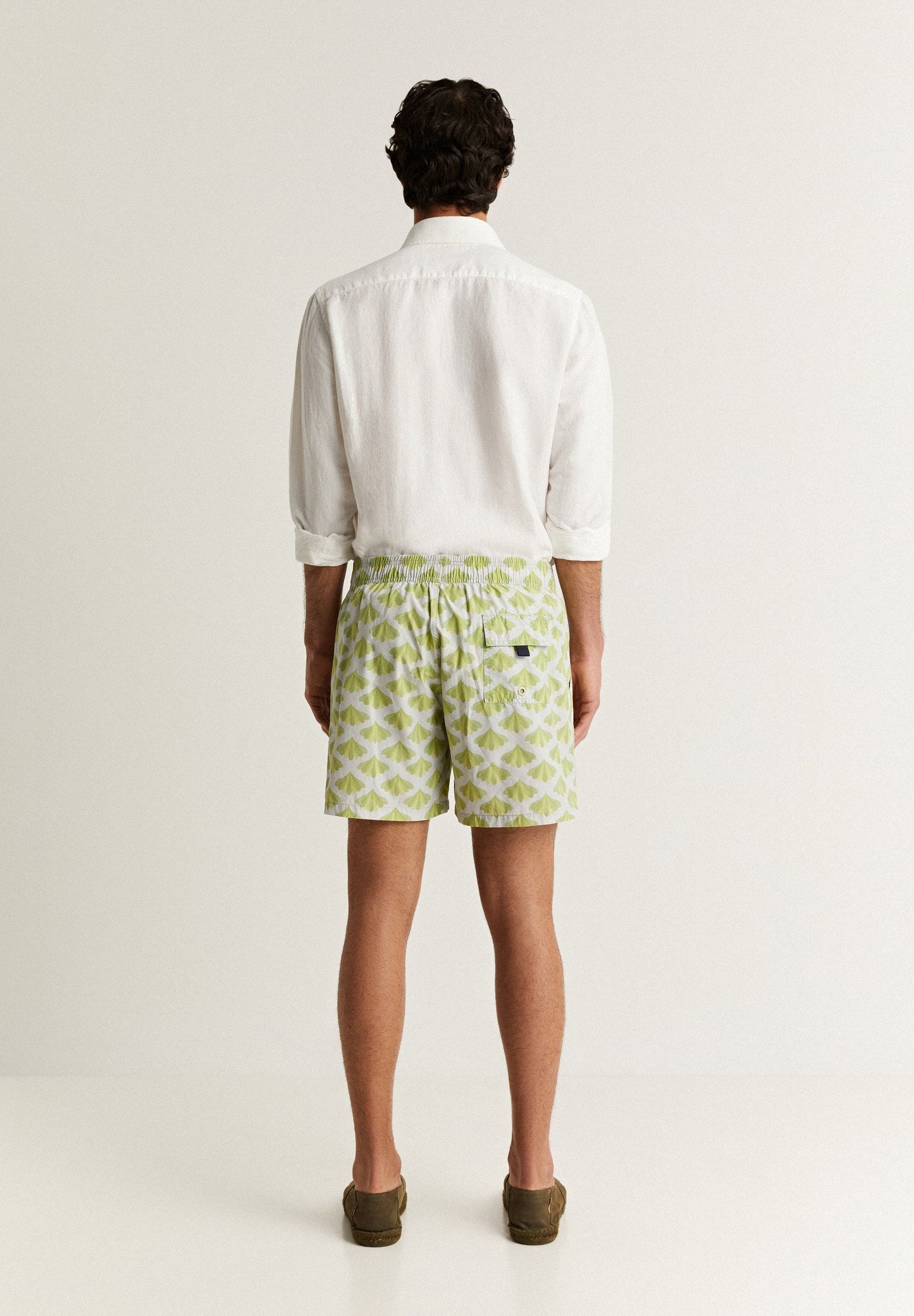 SWIMMING TRUNKS WITH LEAF PRINT