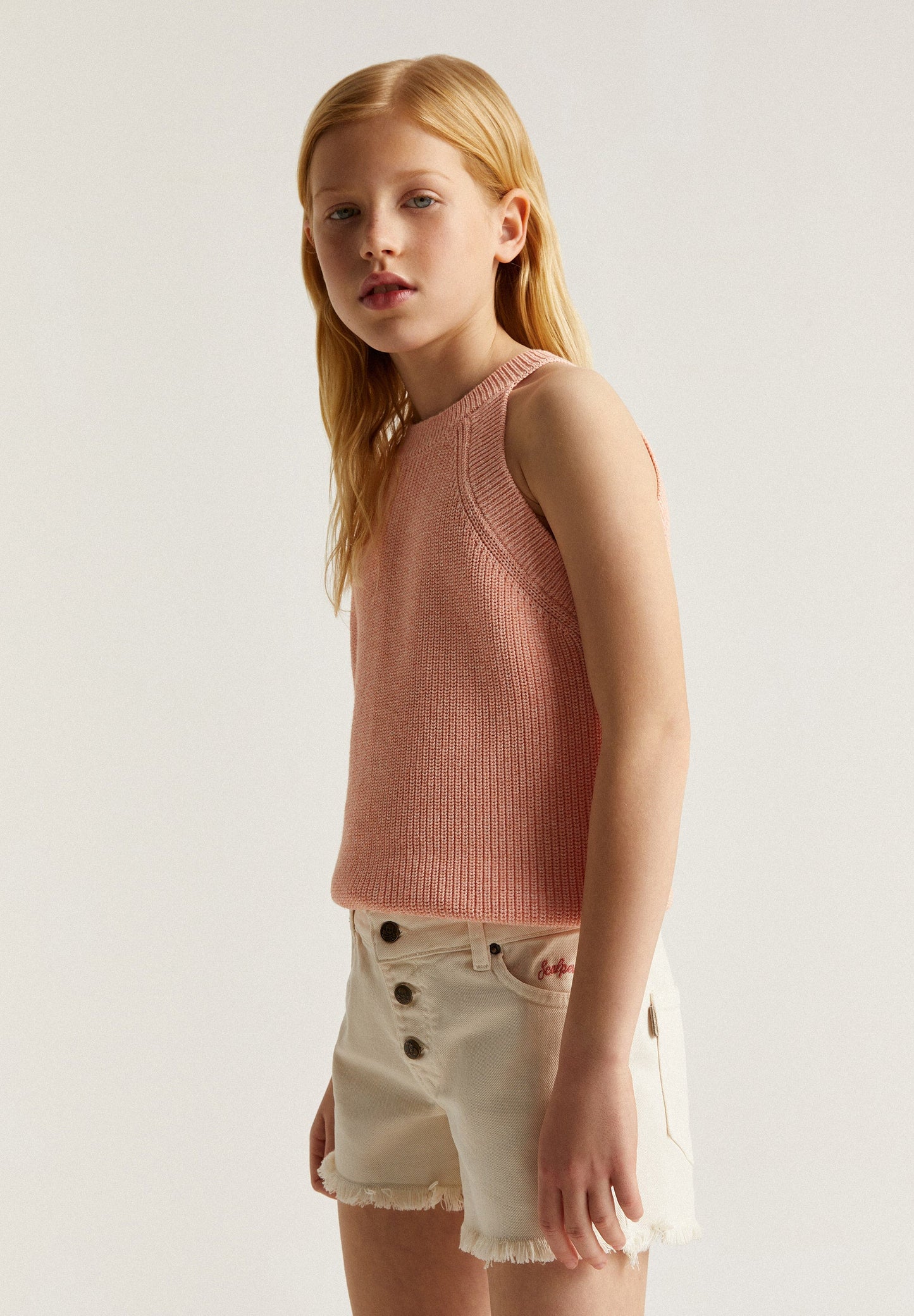 HALTER NECK KNIT TOP