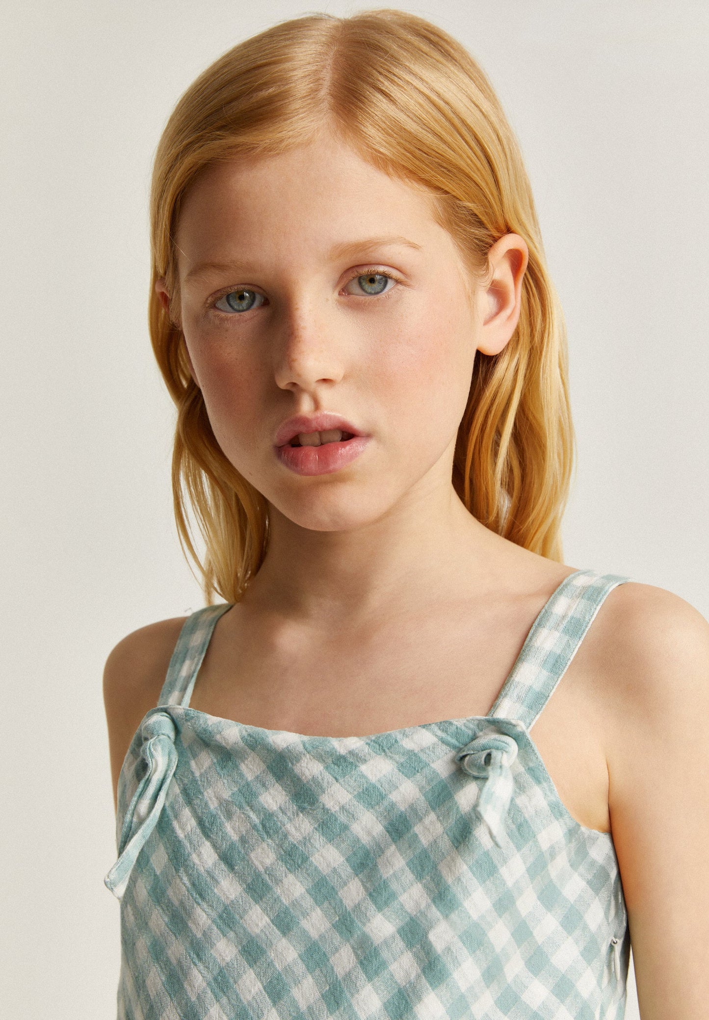 TEXTURED GINGHAM DUNGAREES