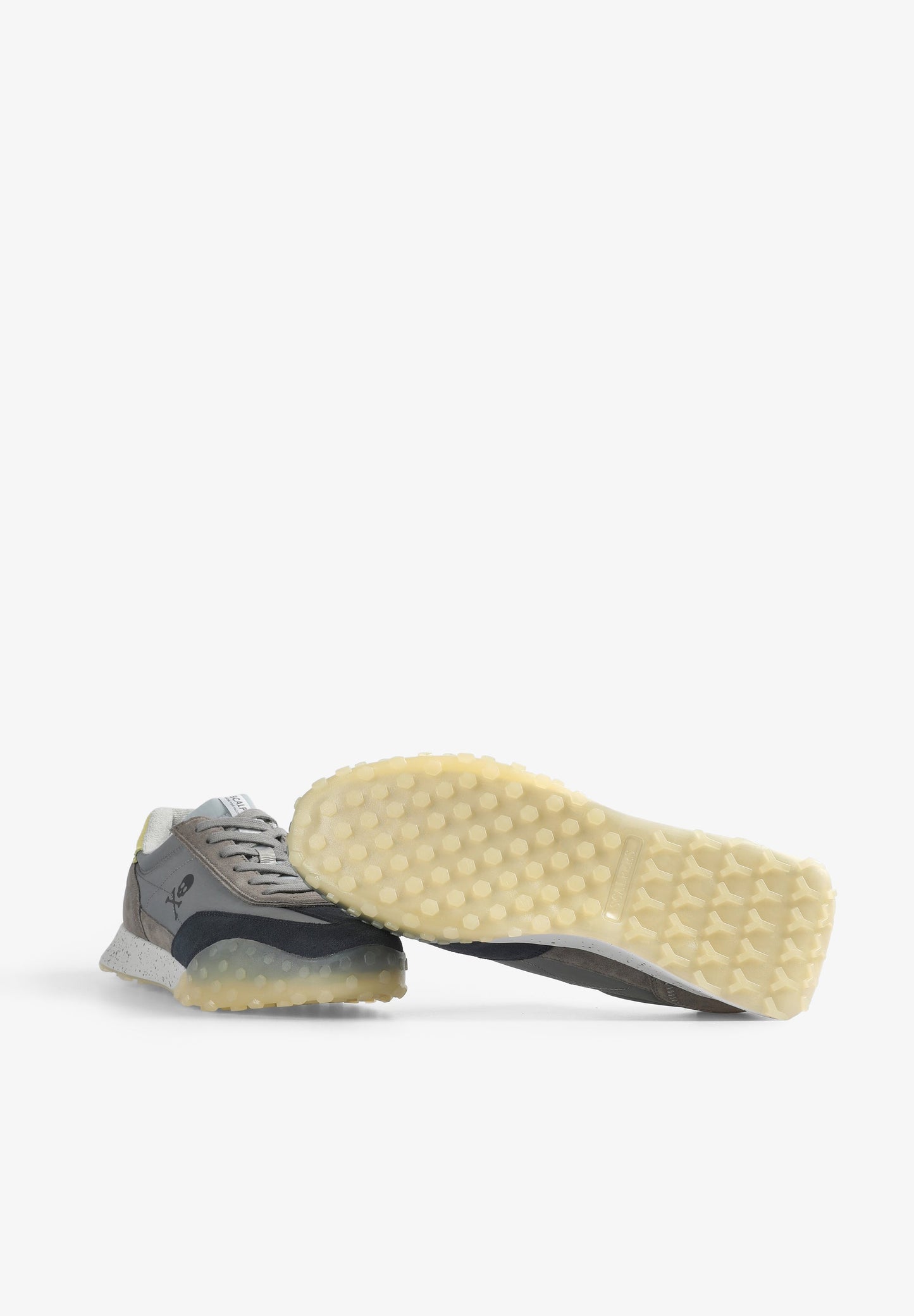 BASKETS DAIM SEMELLE MOUCHETÉE