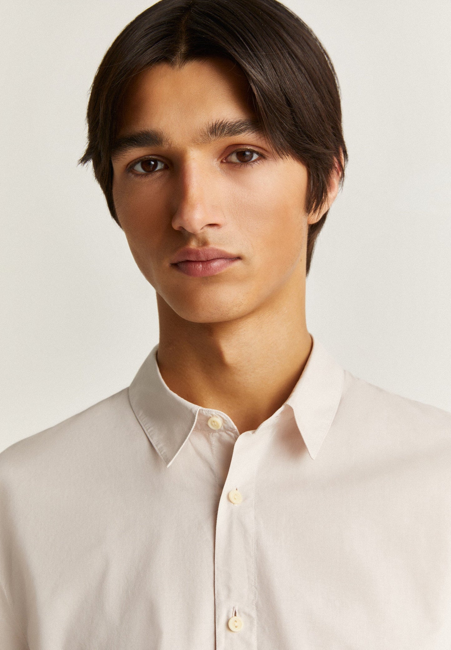 SOFT TOUCH LIGHTWEIGHT SHIRT