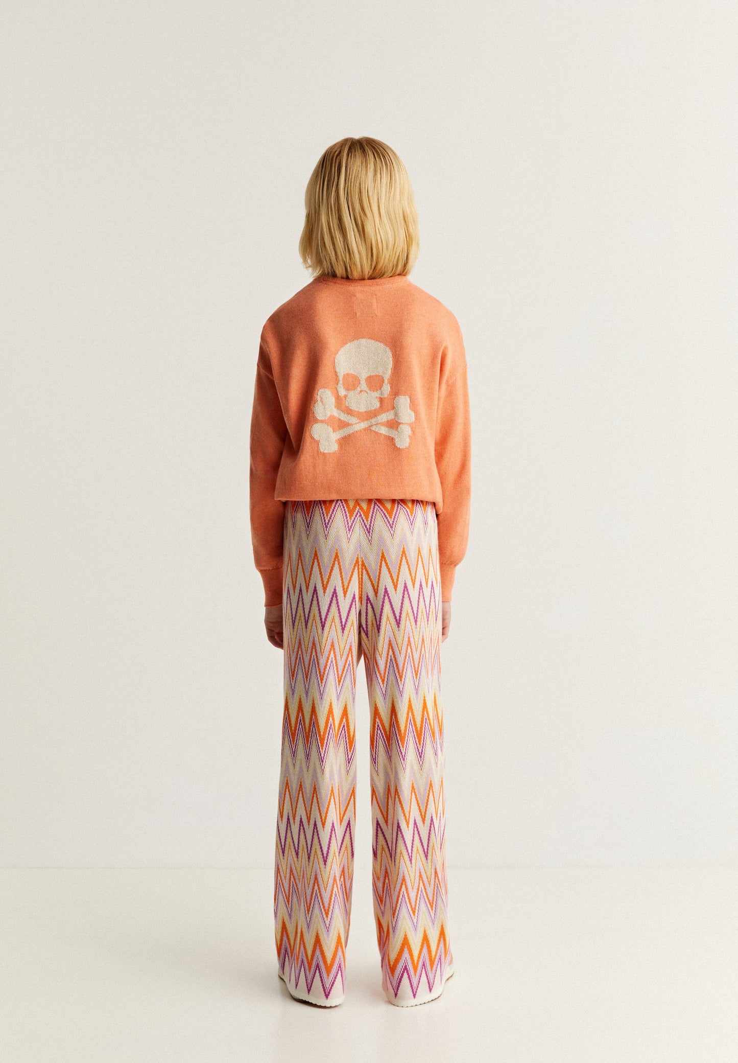 ZIGZAG KNITTED TROUSERS WITH HEM DETAIL