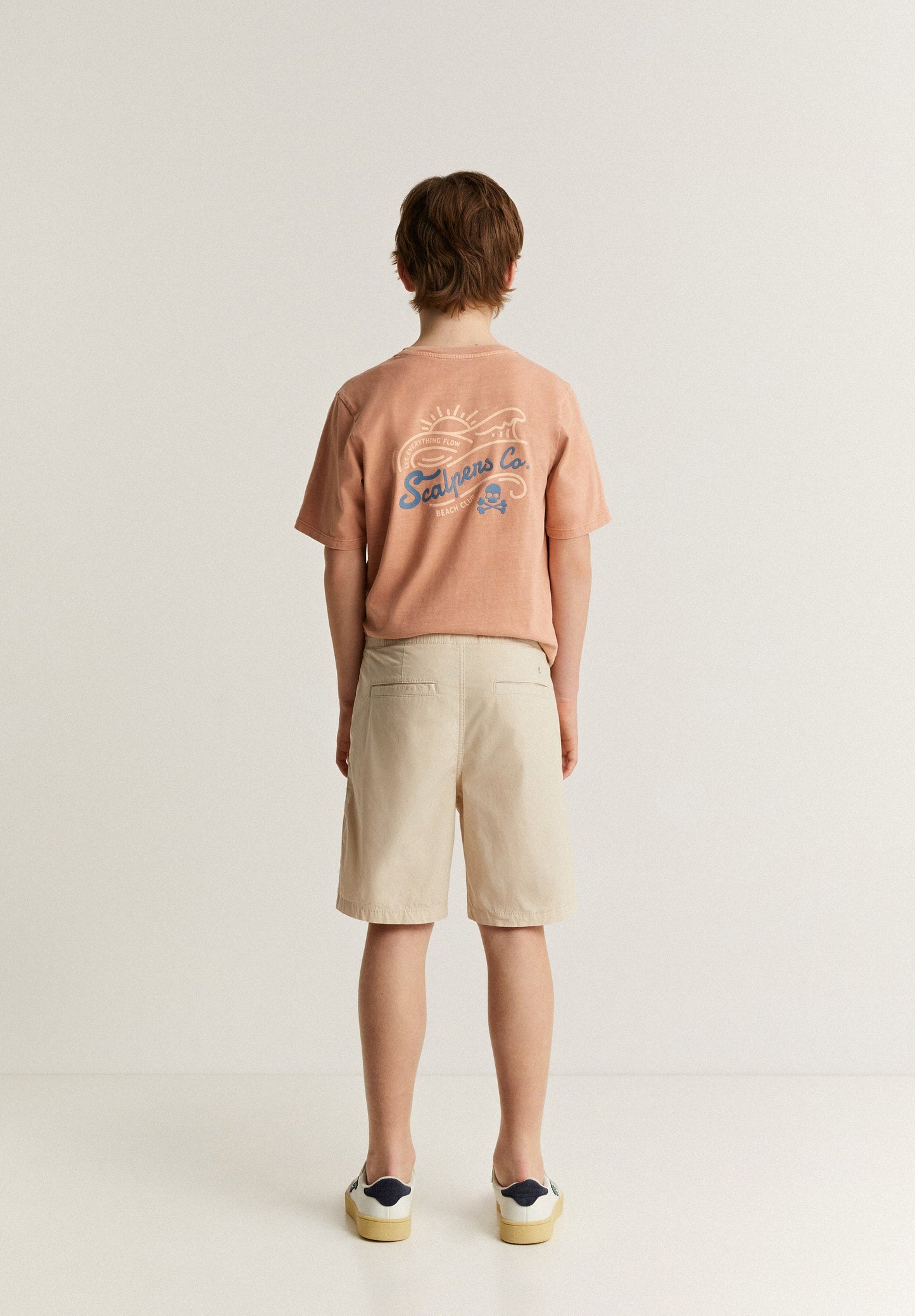 BERMUDA SHORTS WITH DARTS