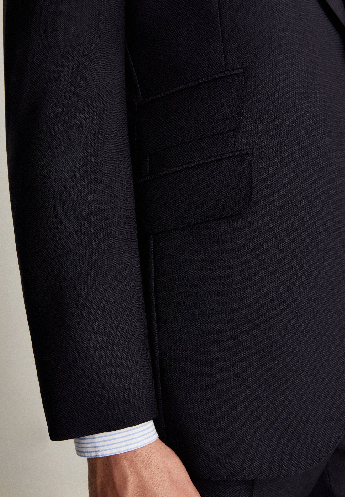 ICON HUMPHREY SUIT I