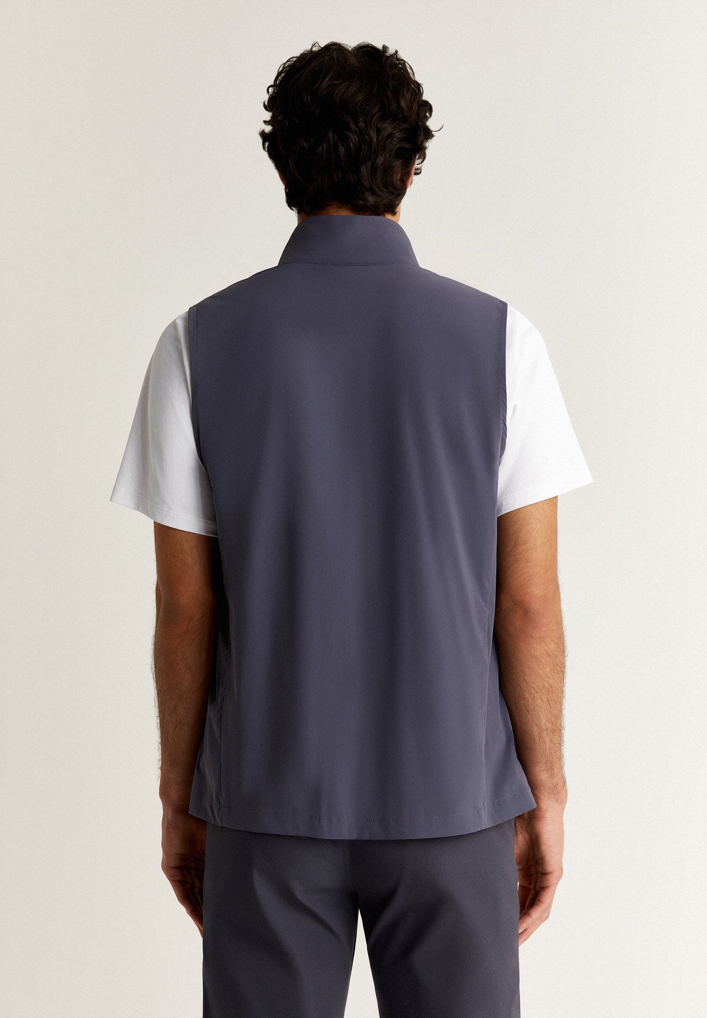 ADRENALINE LIGHTWEIGHT FOLDABLE WINDBREAKER