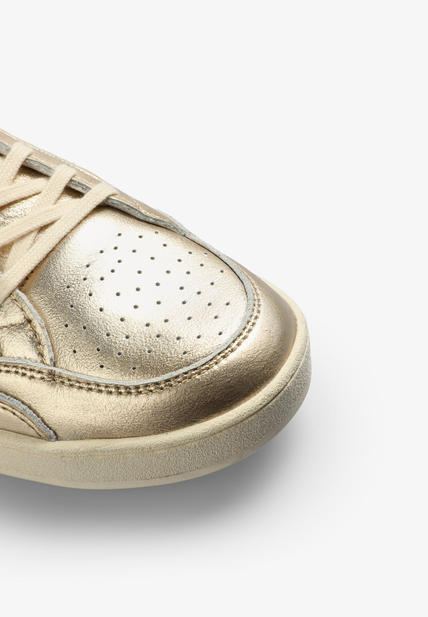 SNEAKERS METALIZADAS - Scalpers