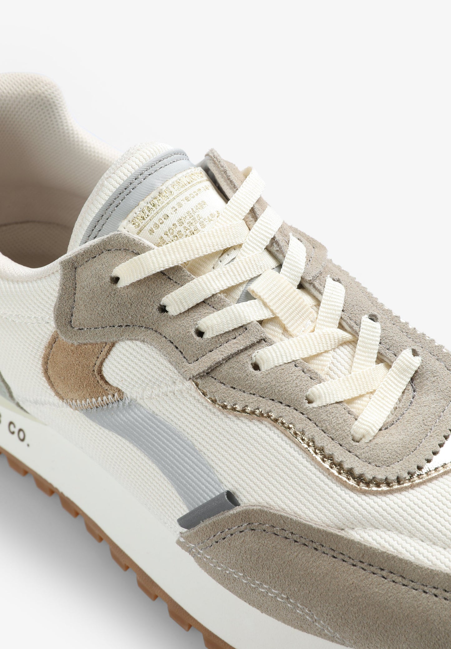 SNEAKERS ALTAS DETALLES SERRAJE - Scalpers