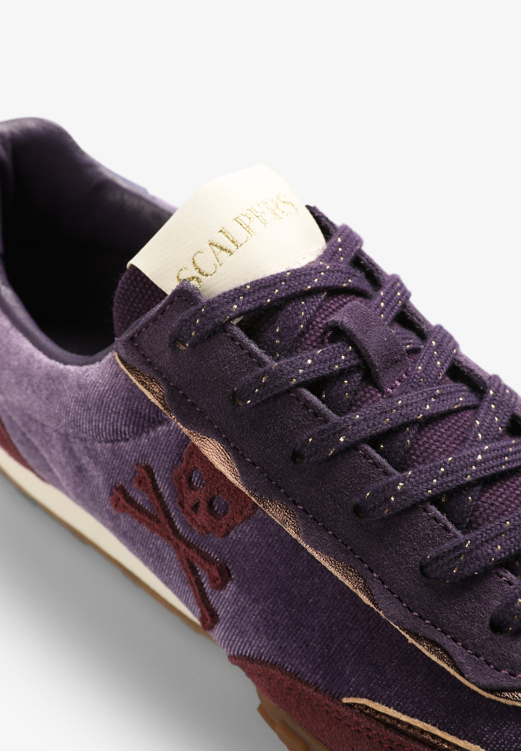 SNEAKERS ANIMAL PRINT SUELA DENTADA - Scalpers